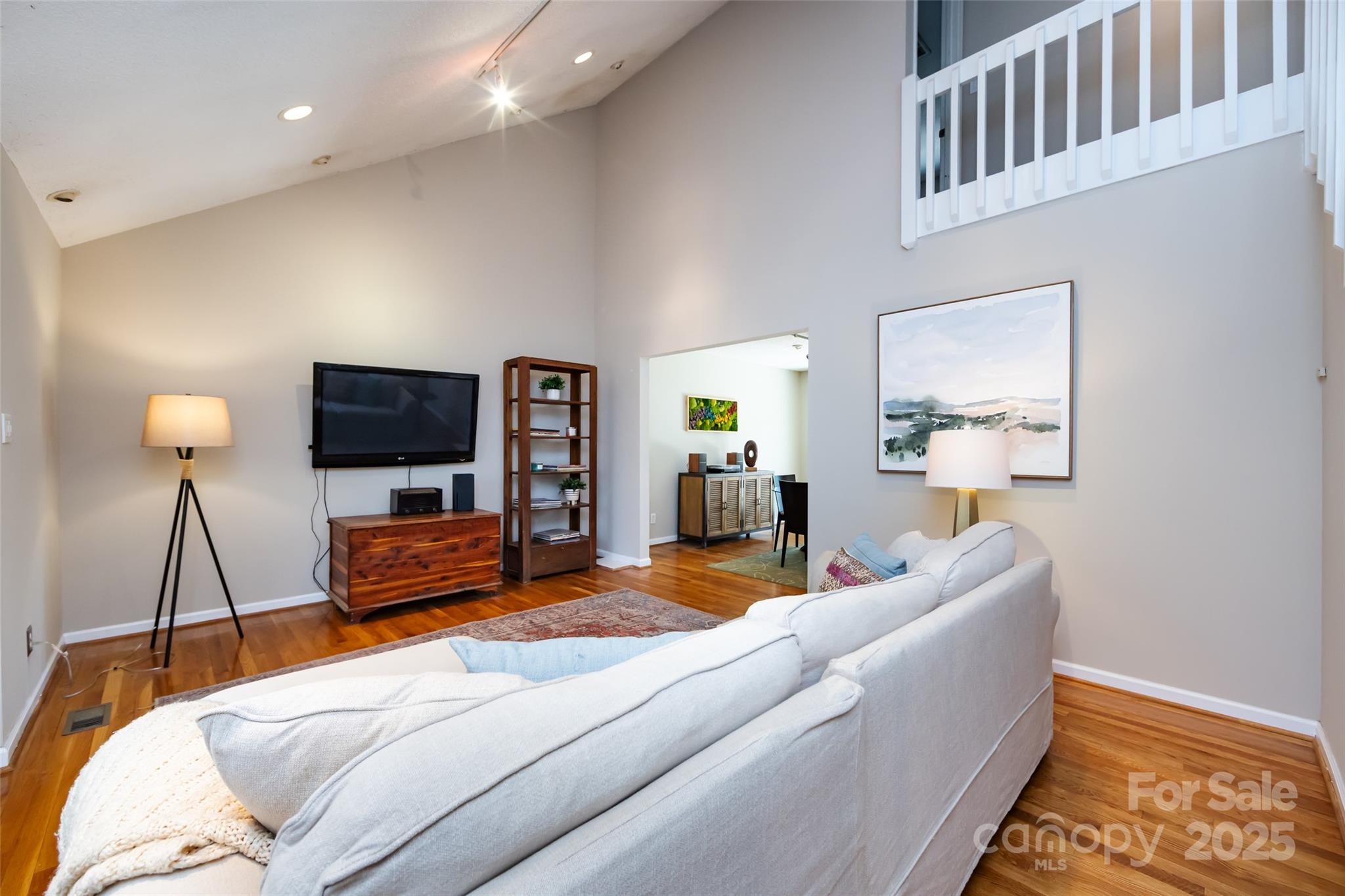 5013 Cedar Forest Drive