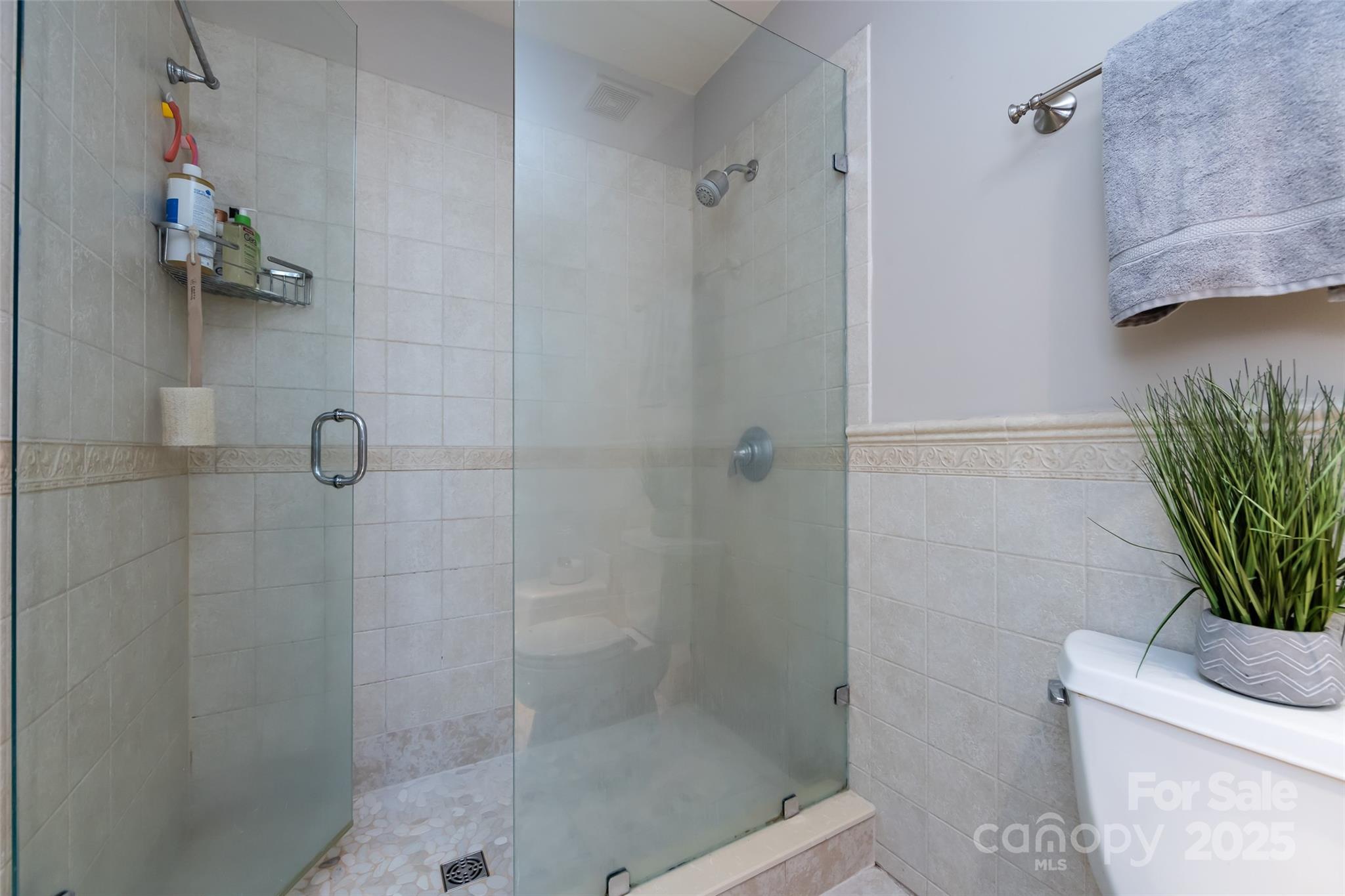 5013 Cedar Forest Drive