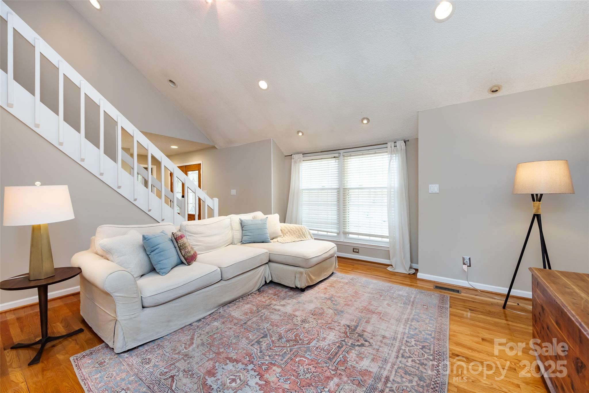 5013 Cedar Forest Drive