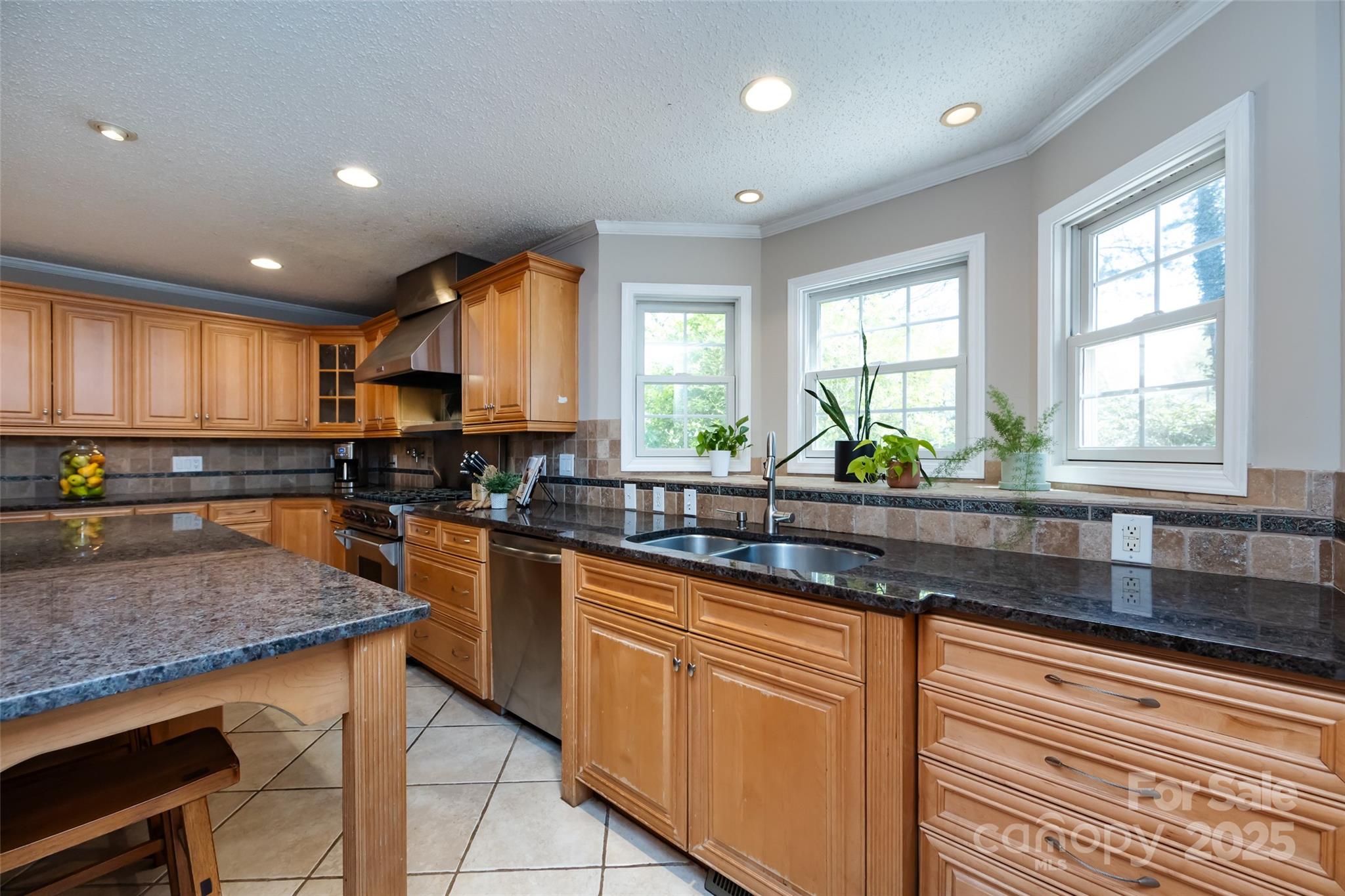 5013 Cedar Forest Drive