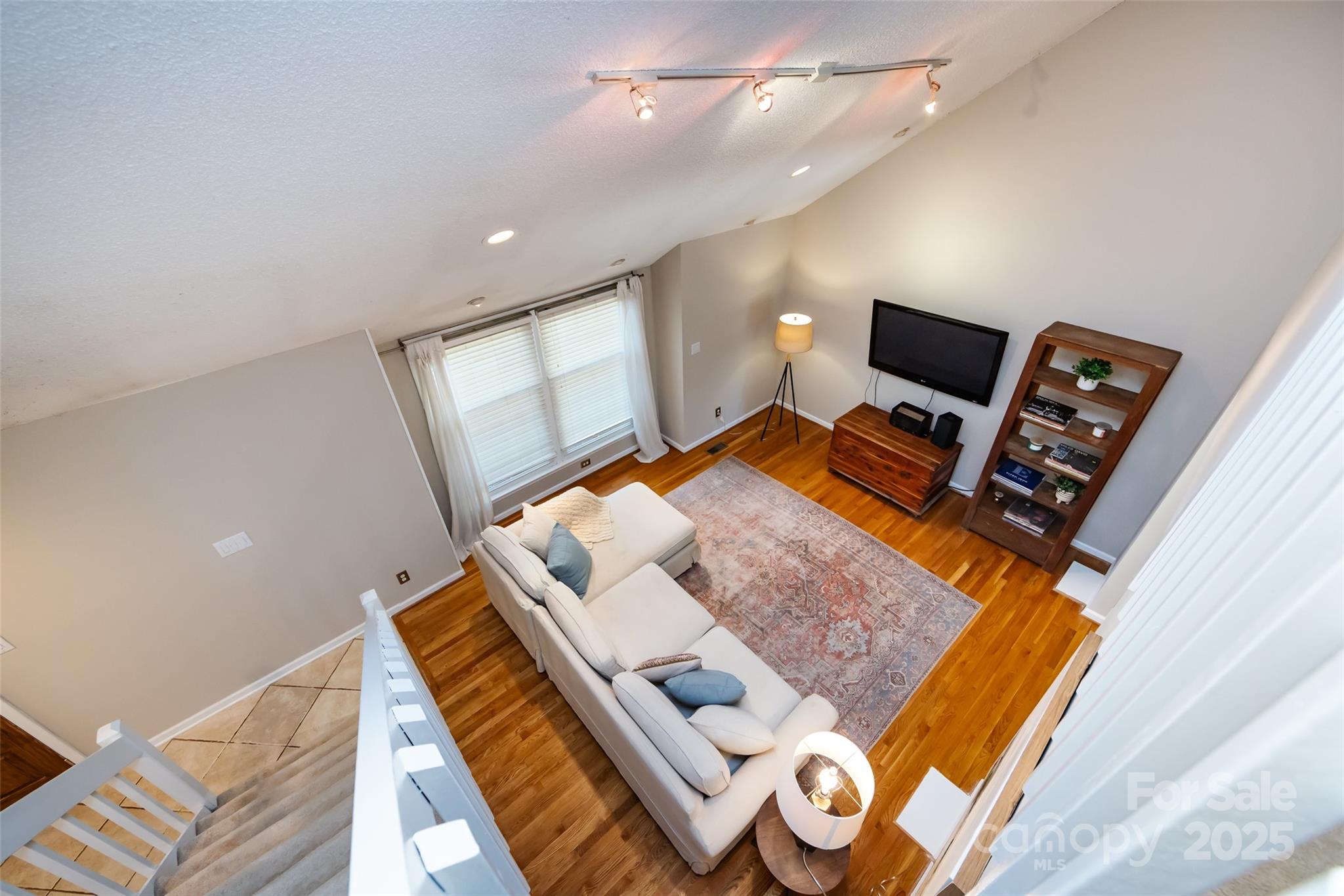 5013 Cedar Forest Drive