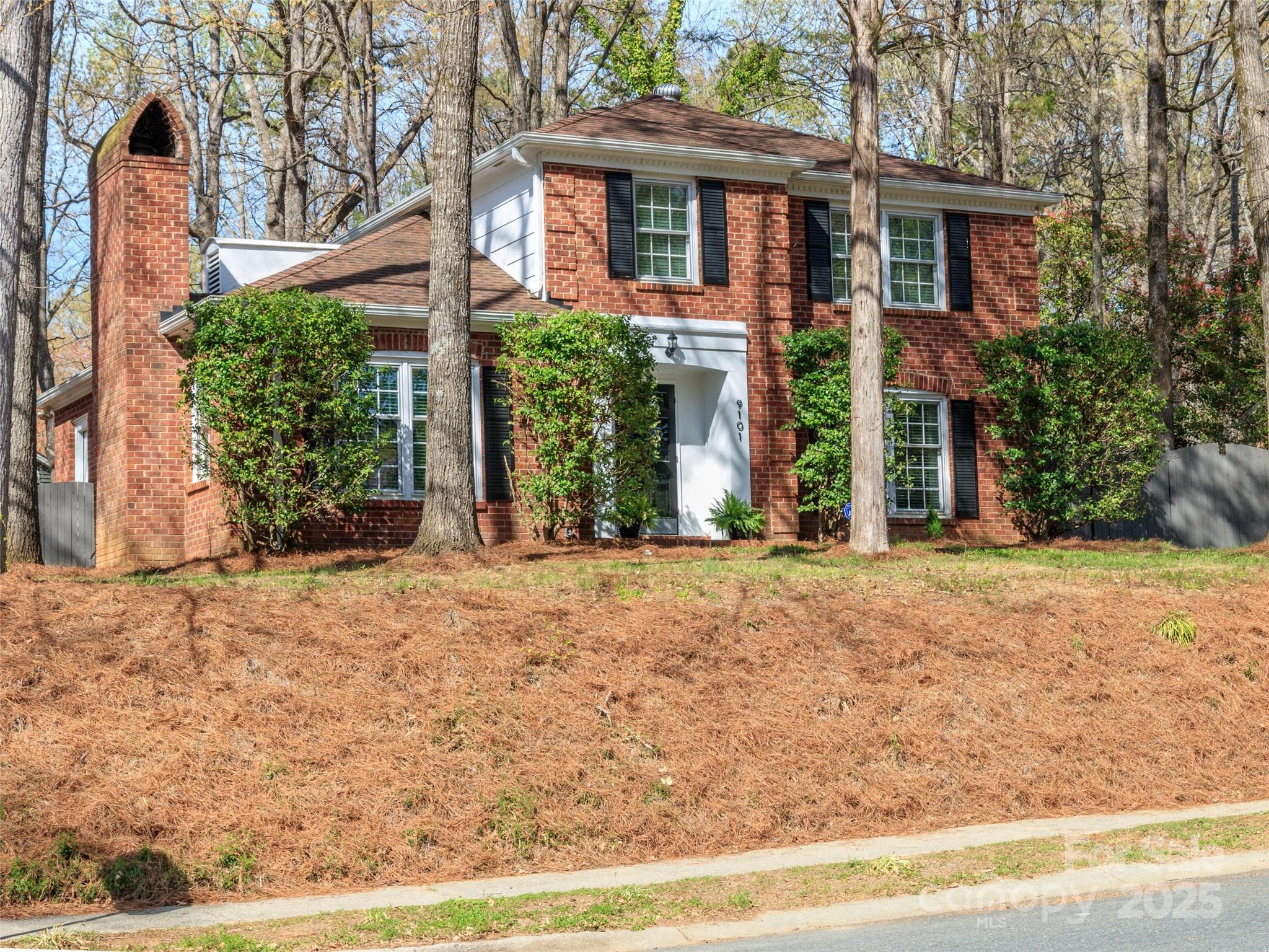 9101 Sardis Forest Drive