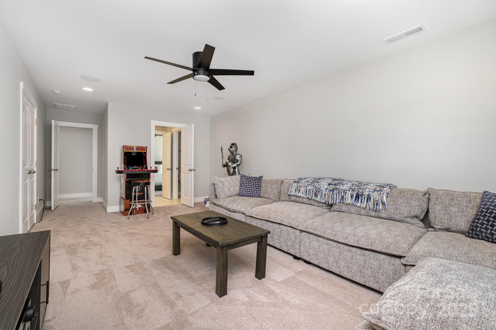 6529 Jepson Court