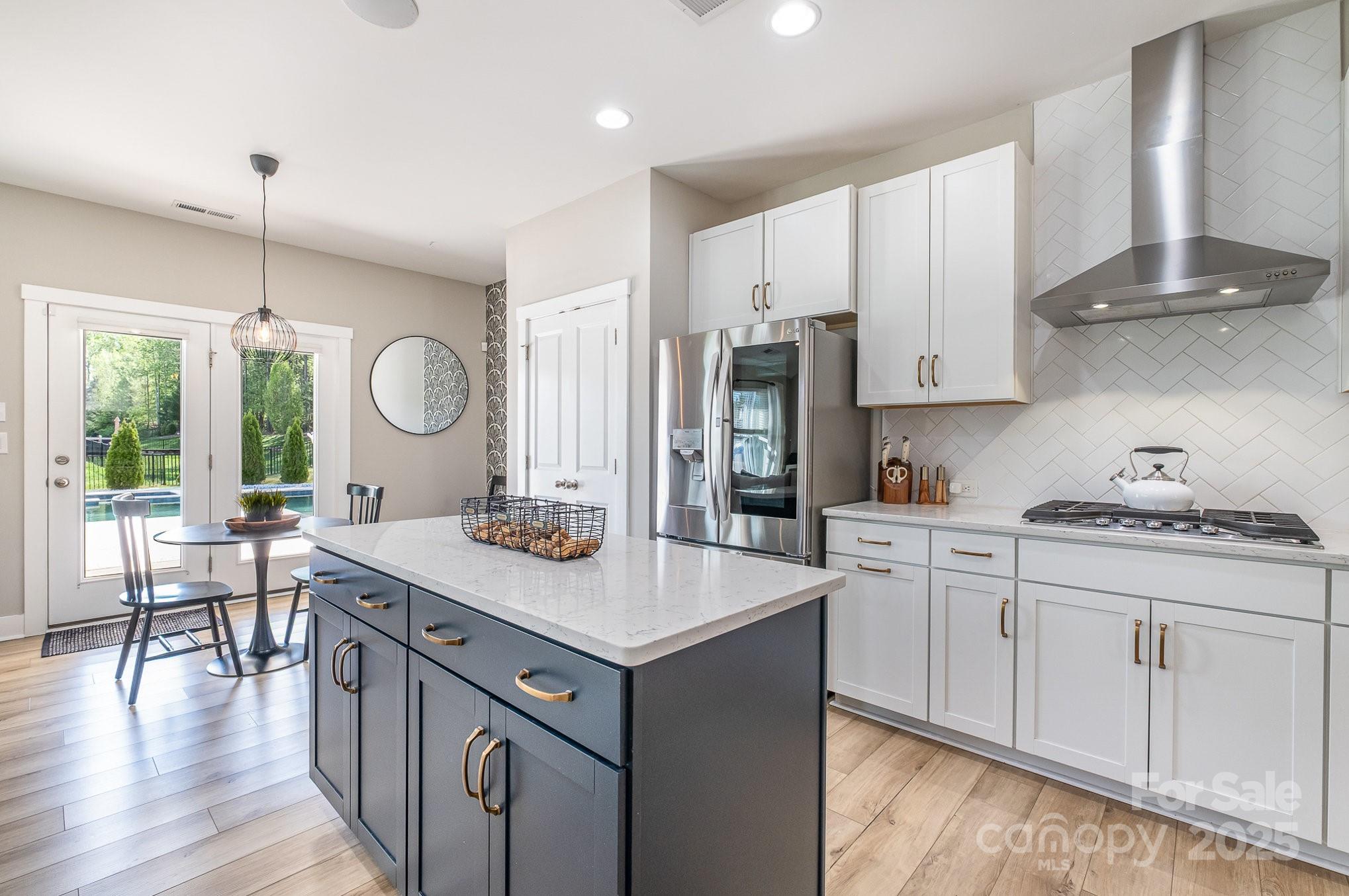 6529 Jepson Court