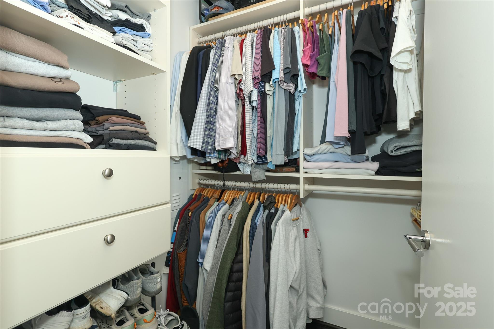 1100 Metropolitan Avenue Unit: 314