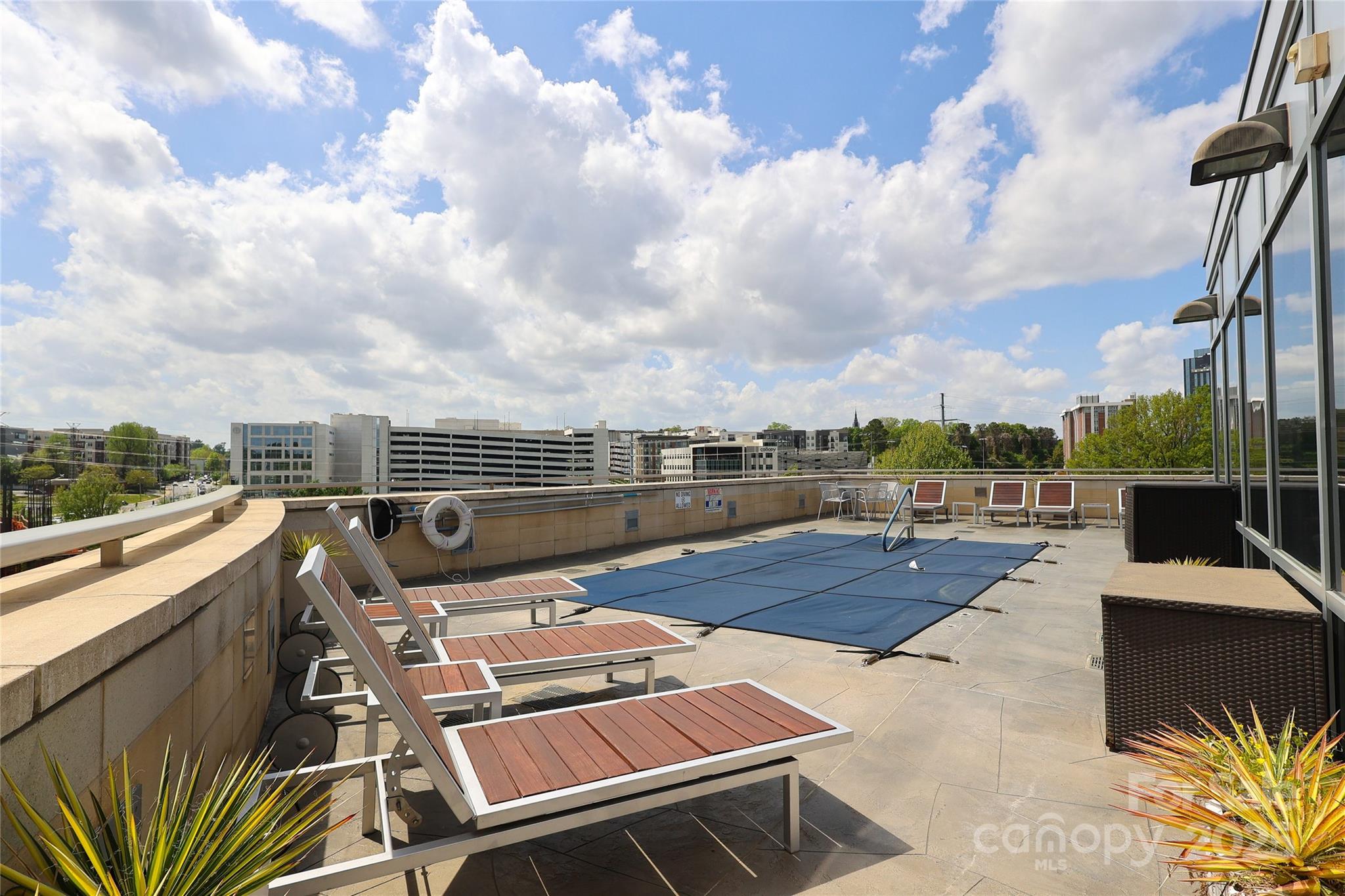 1100 Metropolitan Avenue Unit: 314