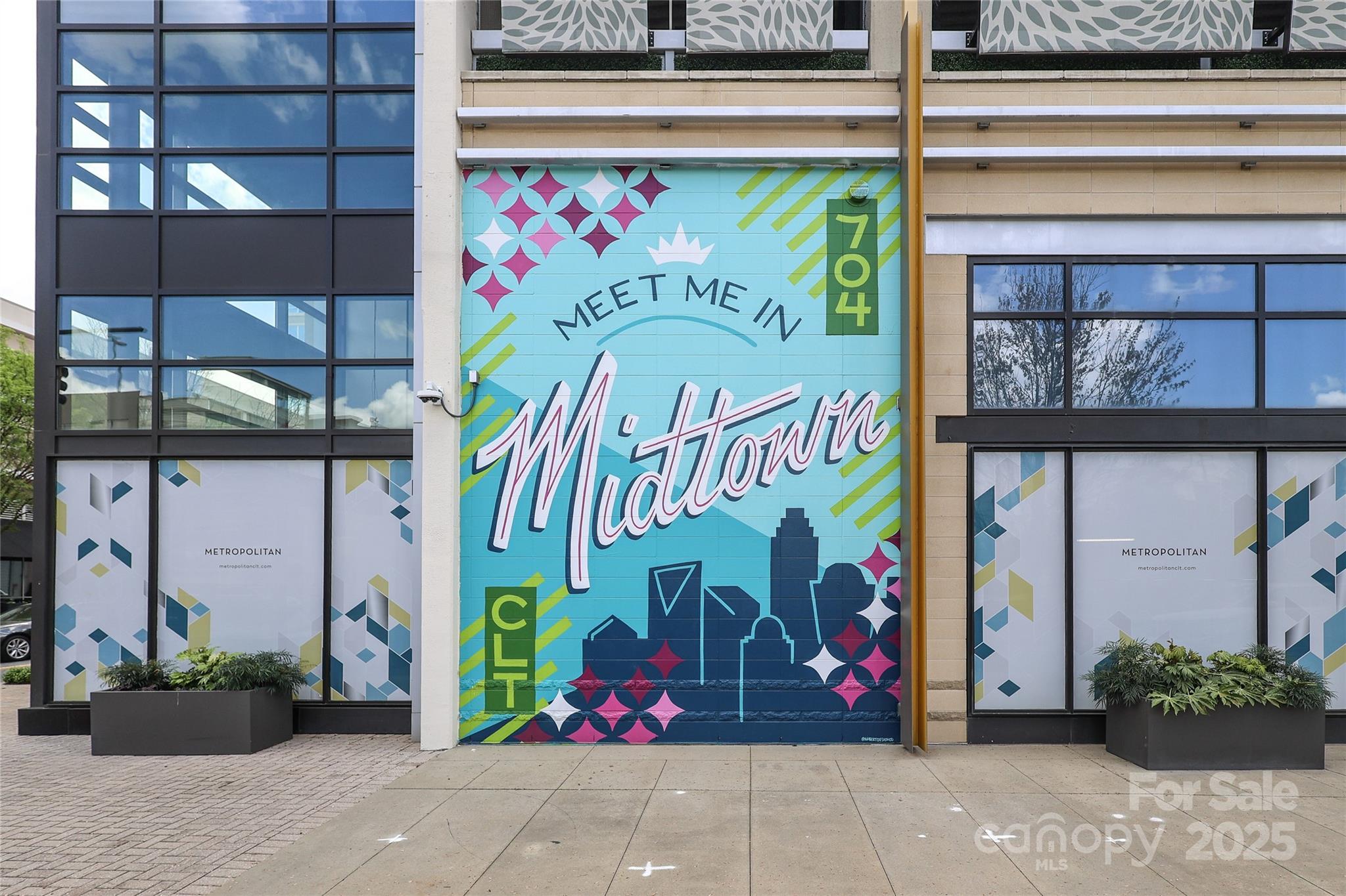 1100 Metropolitan Avenue Unit: 314