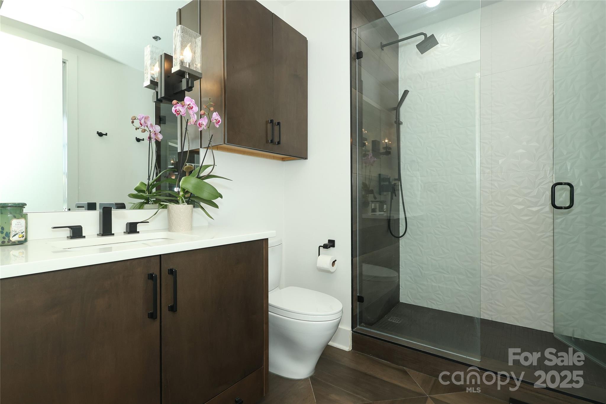 1100 Metropolitan Avenue Unit: 314