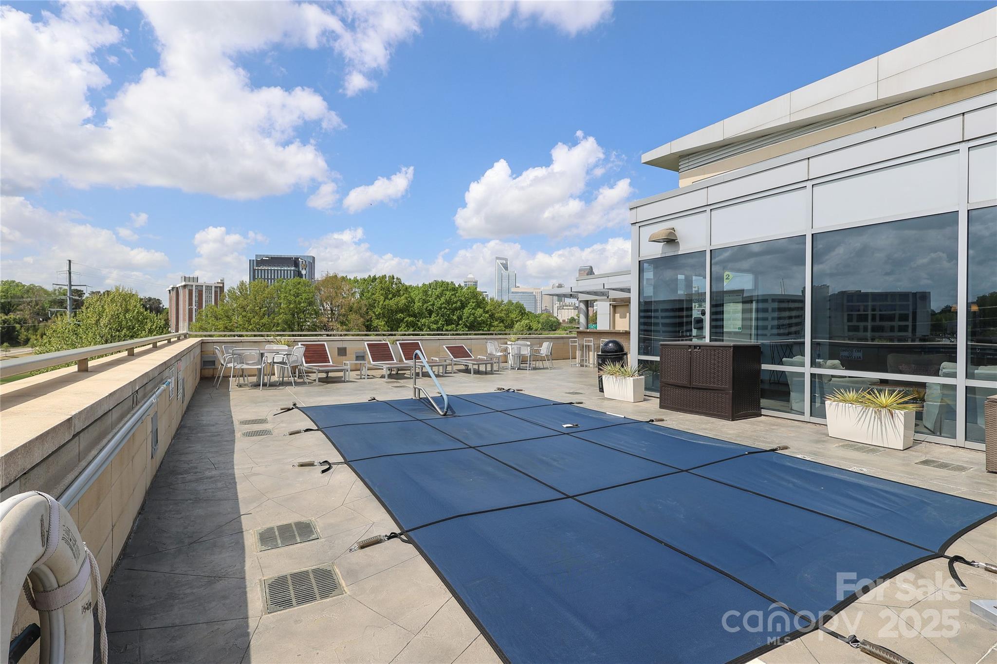 1100 Metropolitan Avenue Unit: 314