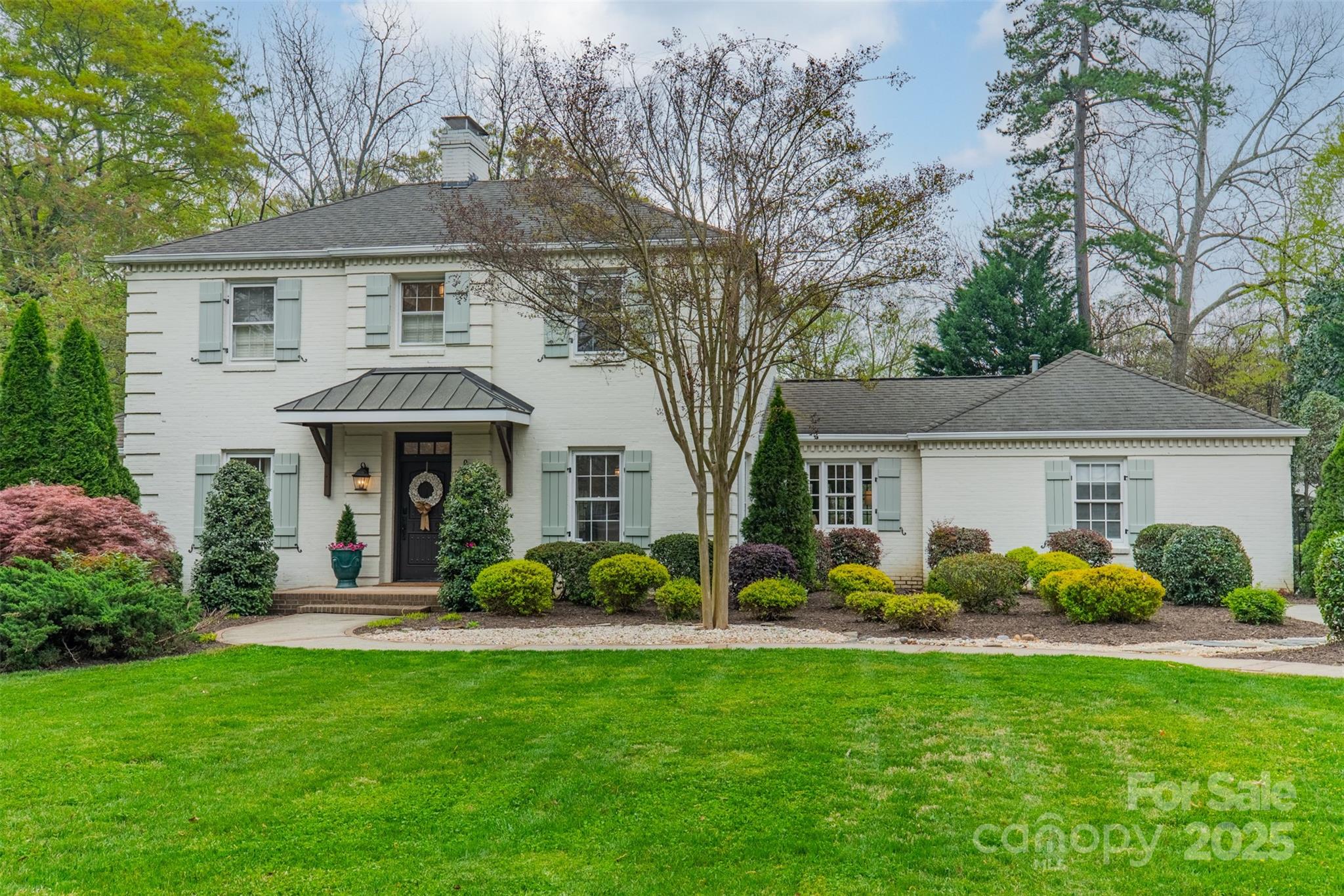 1529 S Wendover Road
