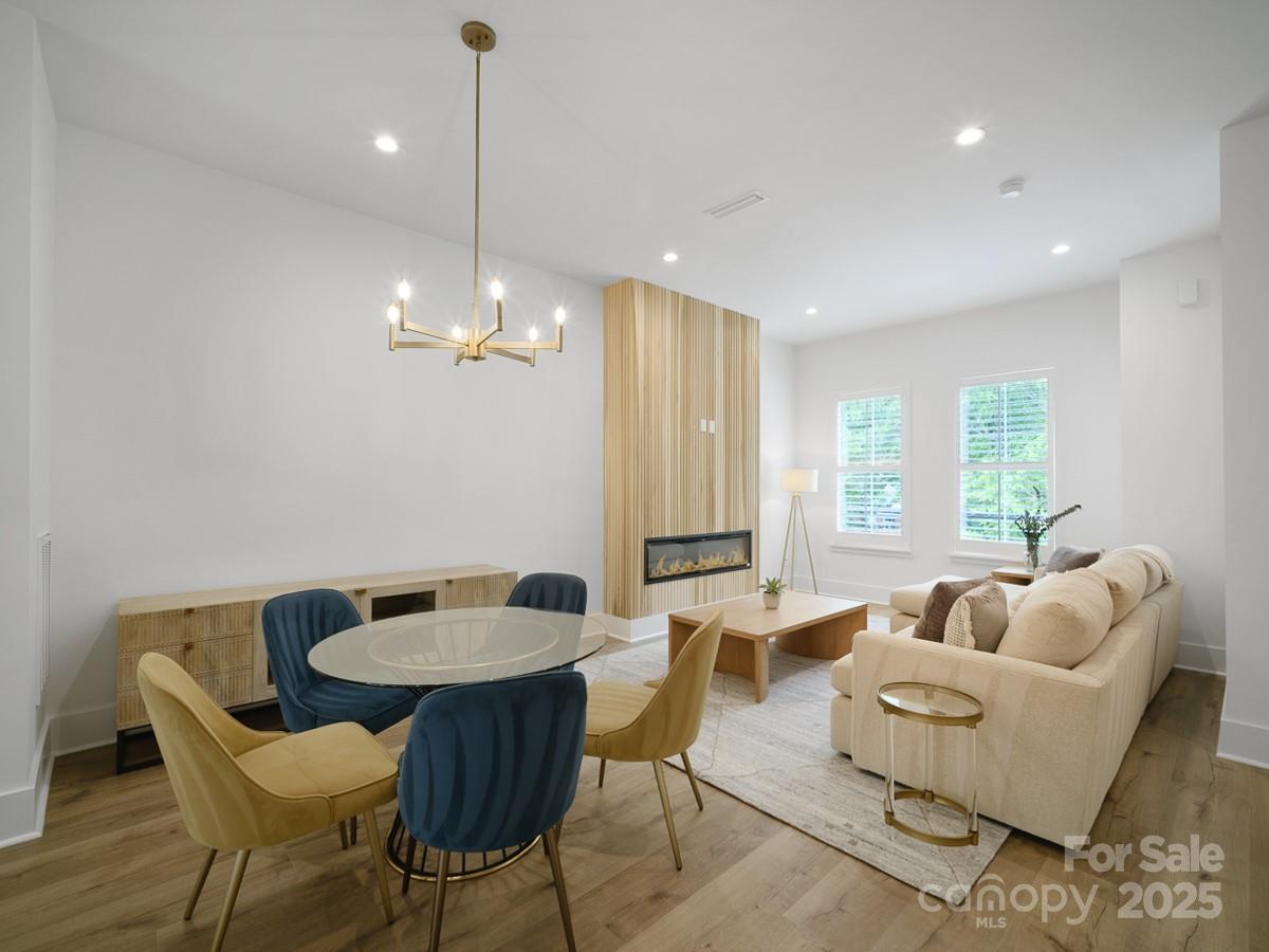 2504 Park Rose Lane Unit: 18