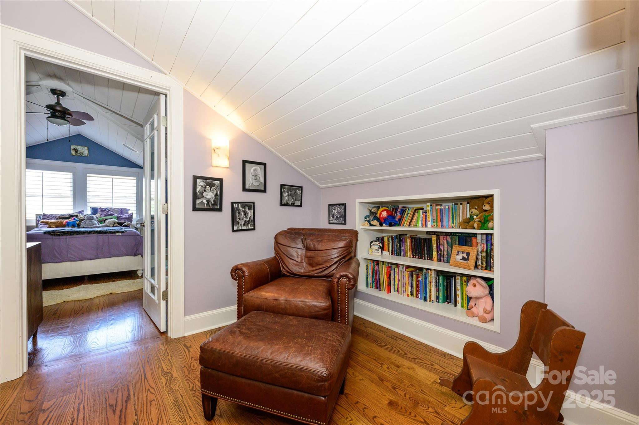 139 S Laurel Avenue