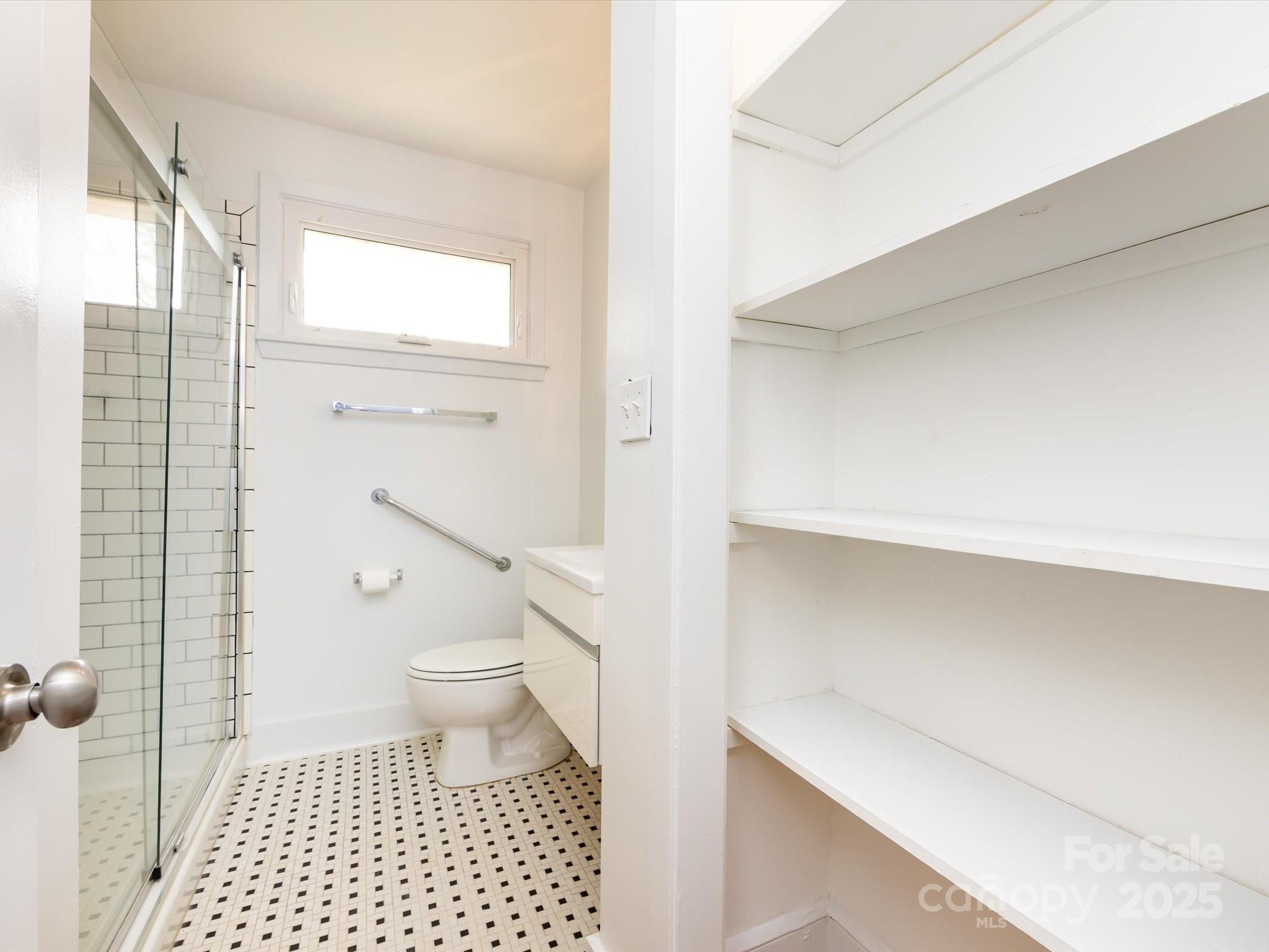 4625 Woodlark Lane