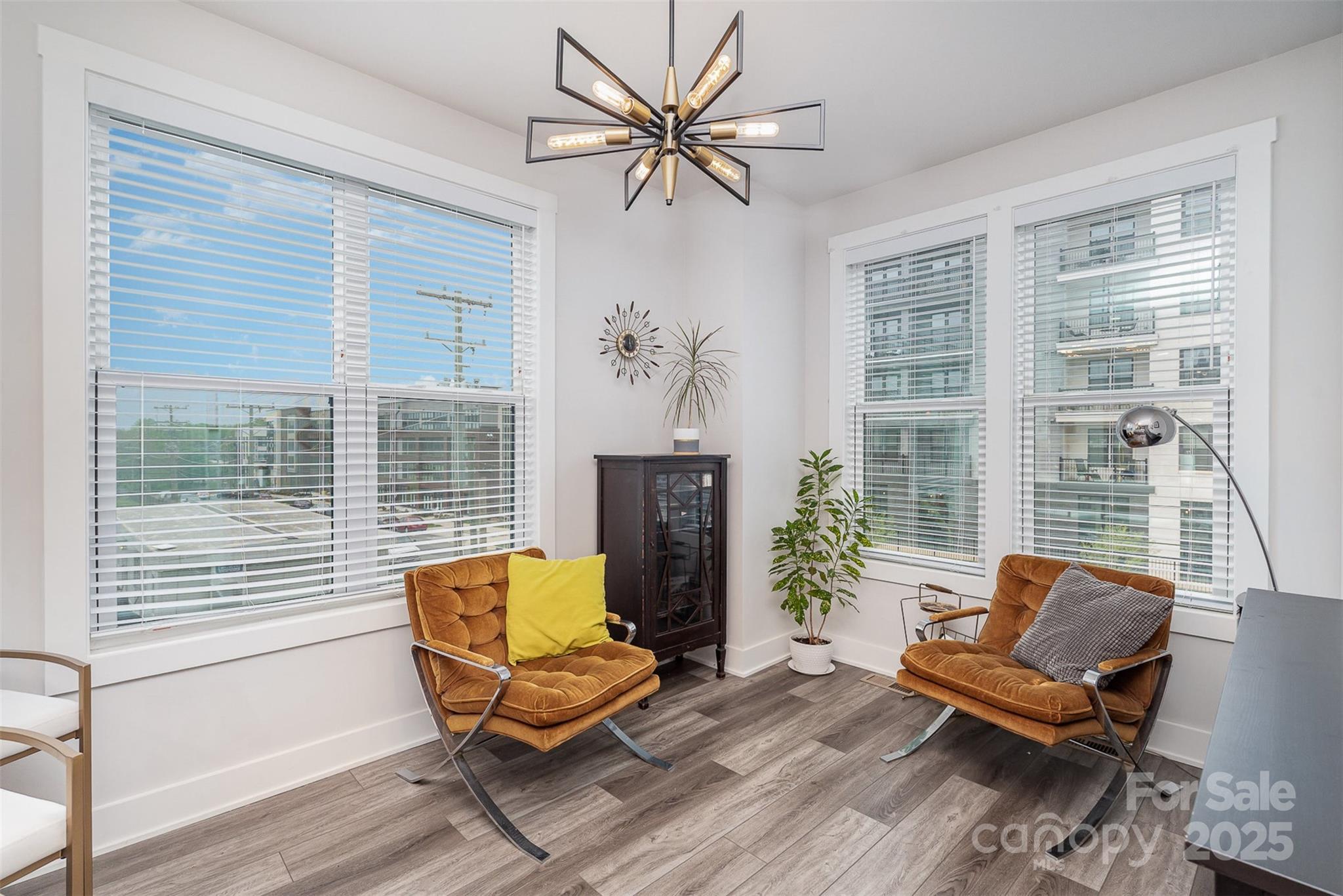 631 W Tremont Avenue