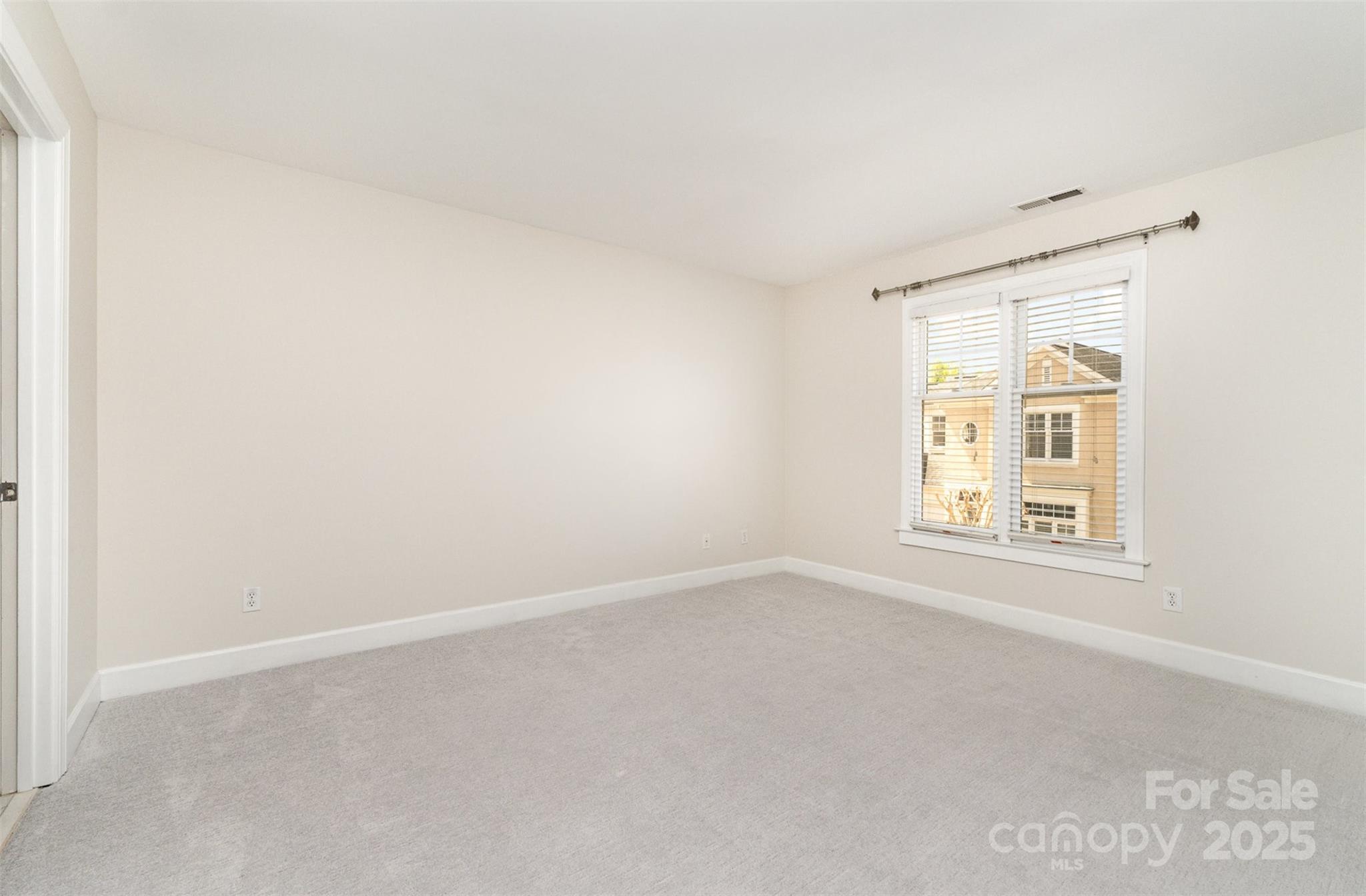 230 Sloane Square Way