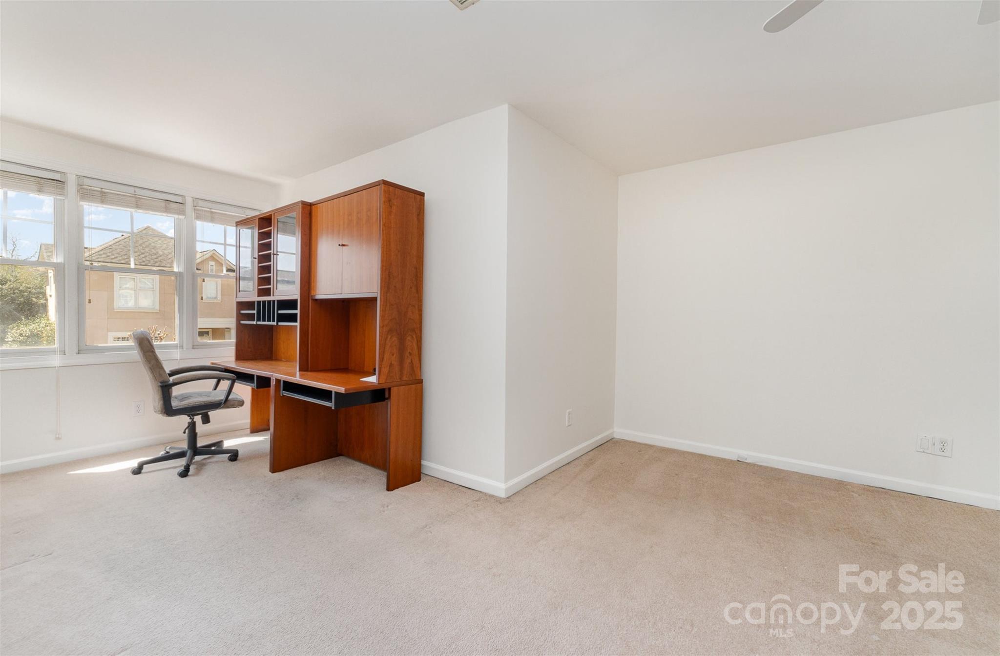 230 Sloane Square Way