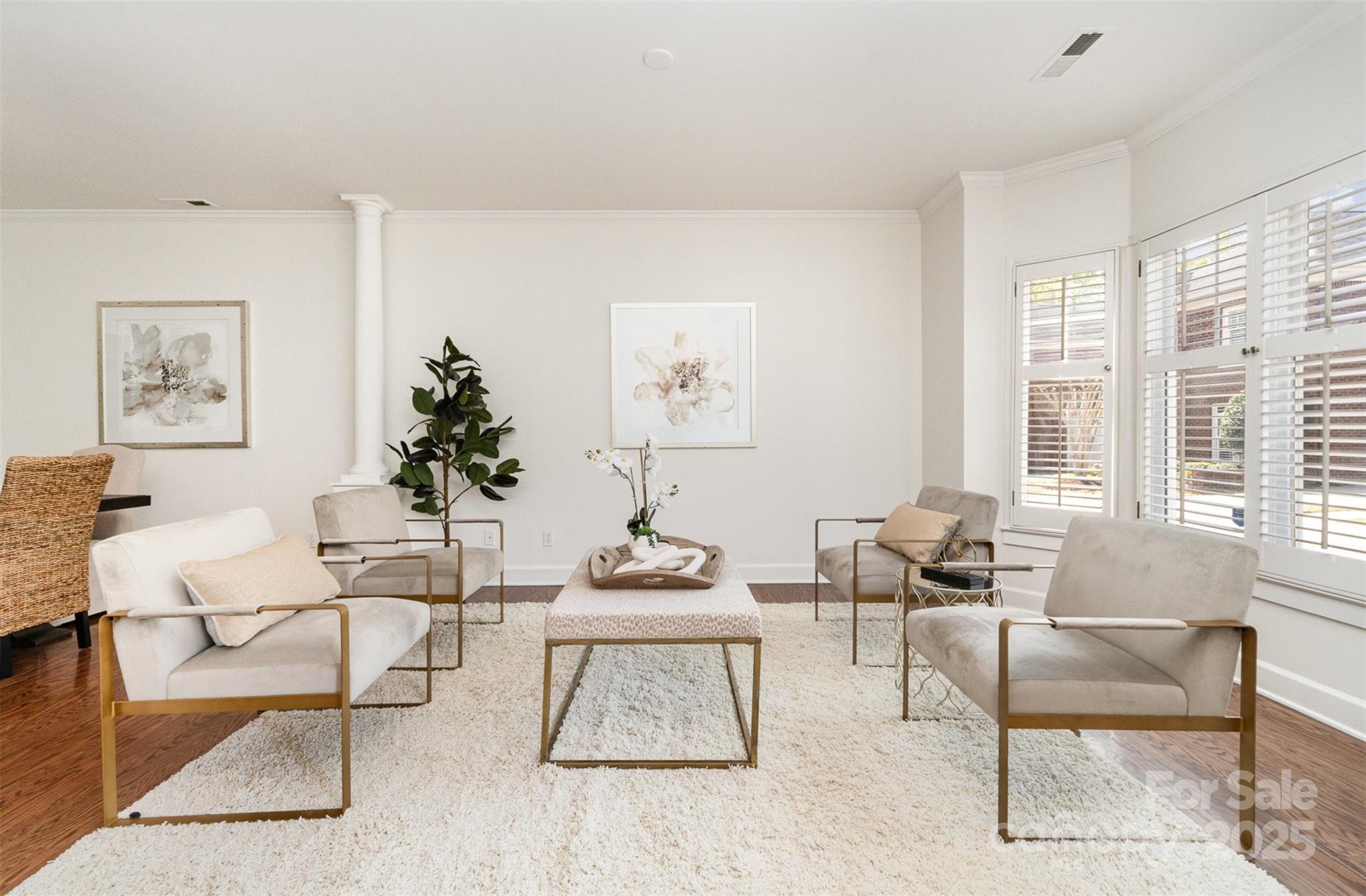 230 Sloane Square Way