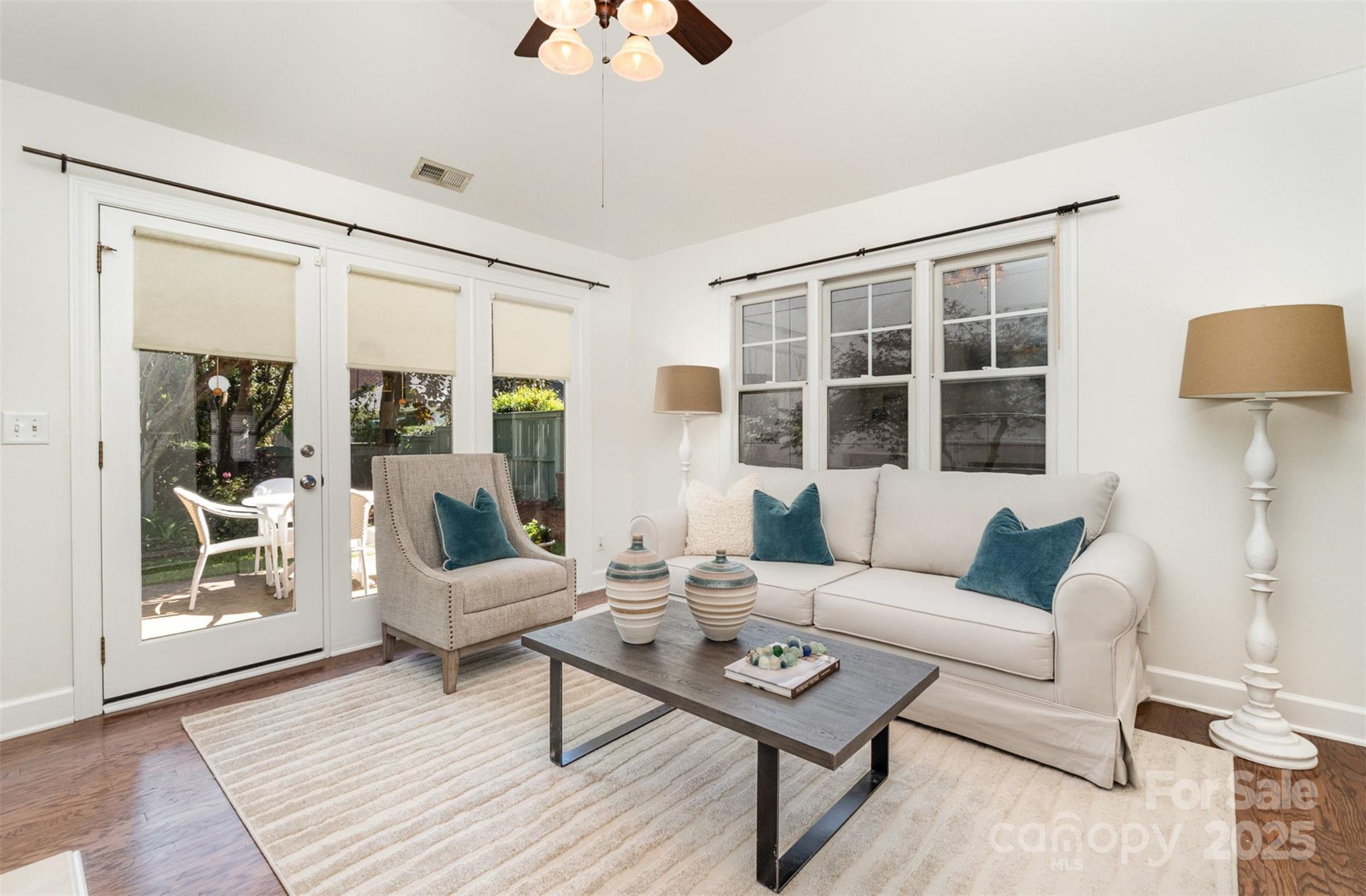 230 Sloane Square Way
