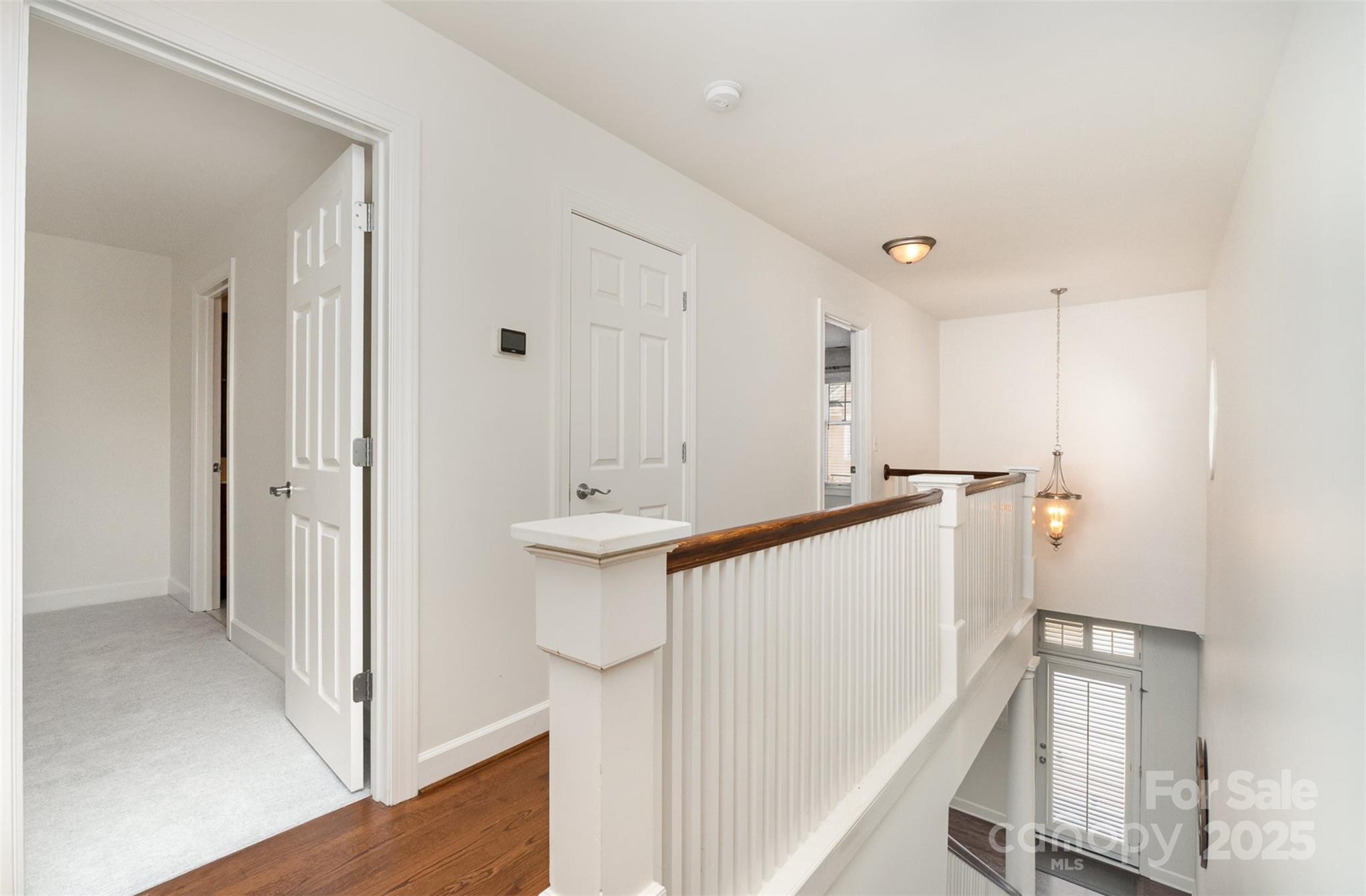 230 Sloane Square Way