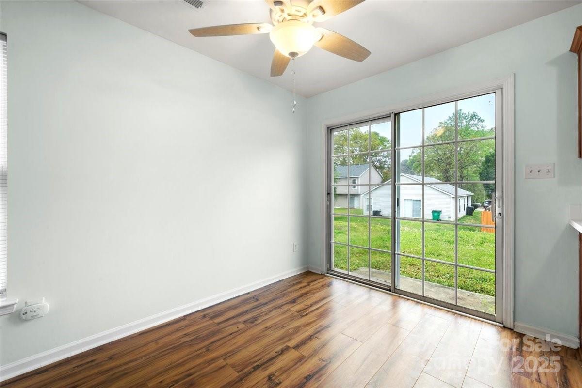 3320 Alderknoll Court