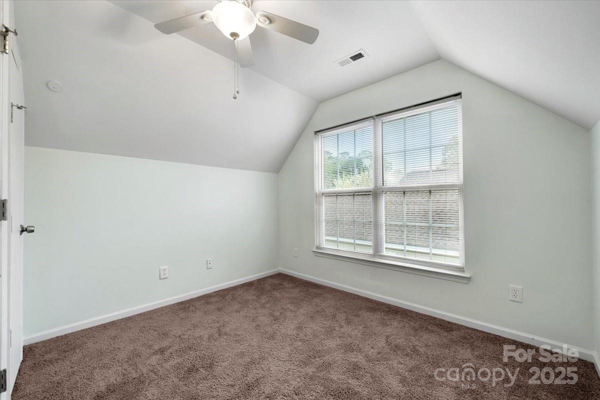 3320 Alderknoll Court