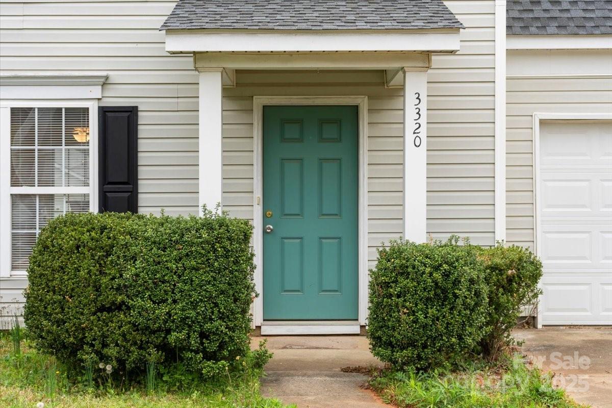 3320 Alderknoll Court