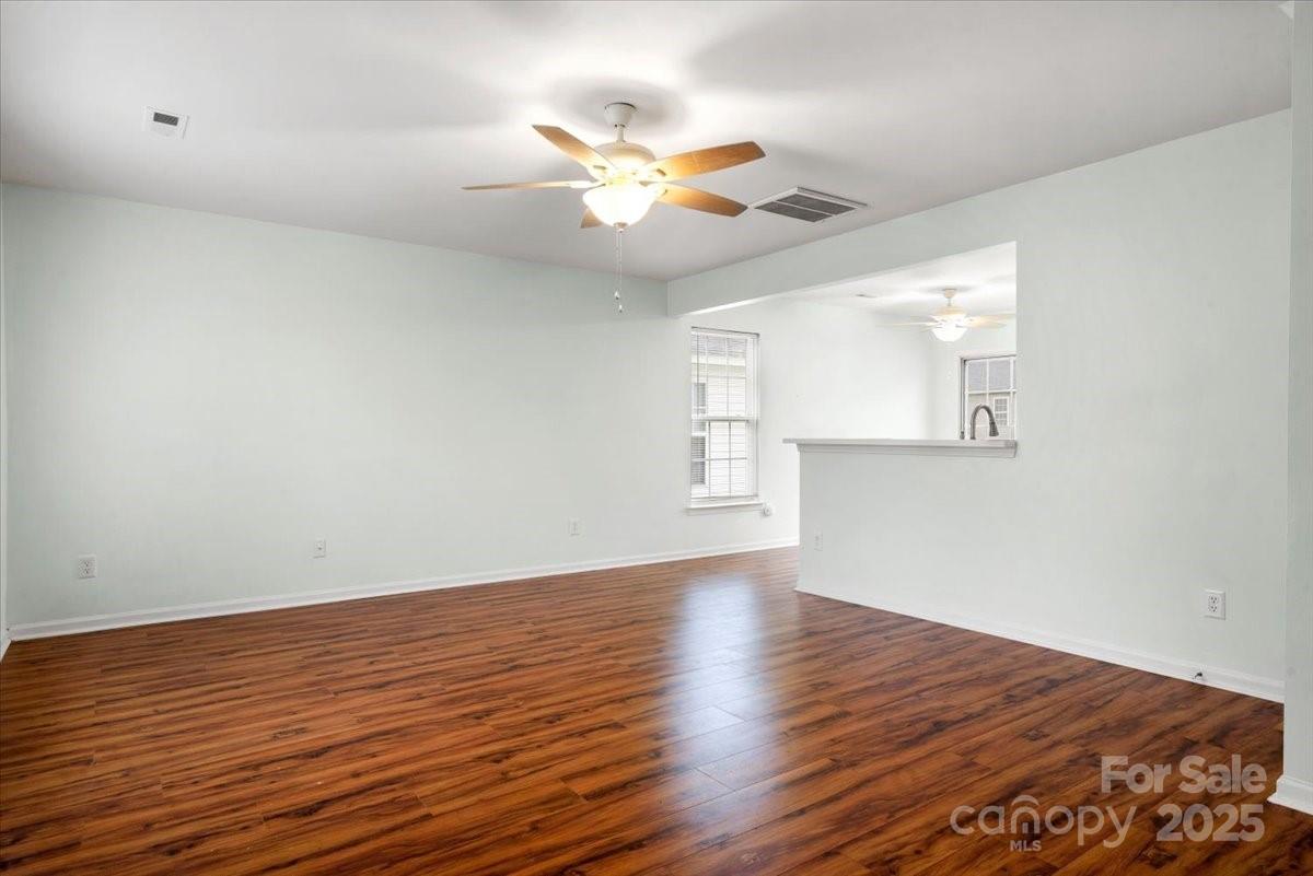 3320 Alderknoll Court