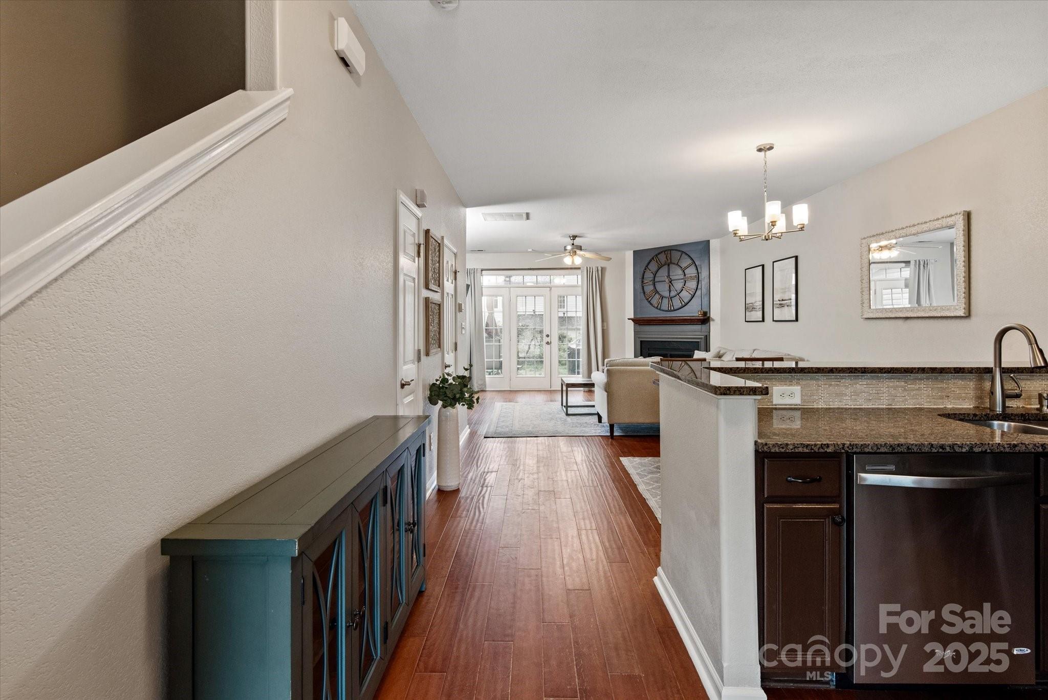1518 Sylvia Court