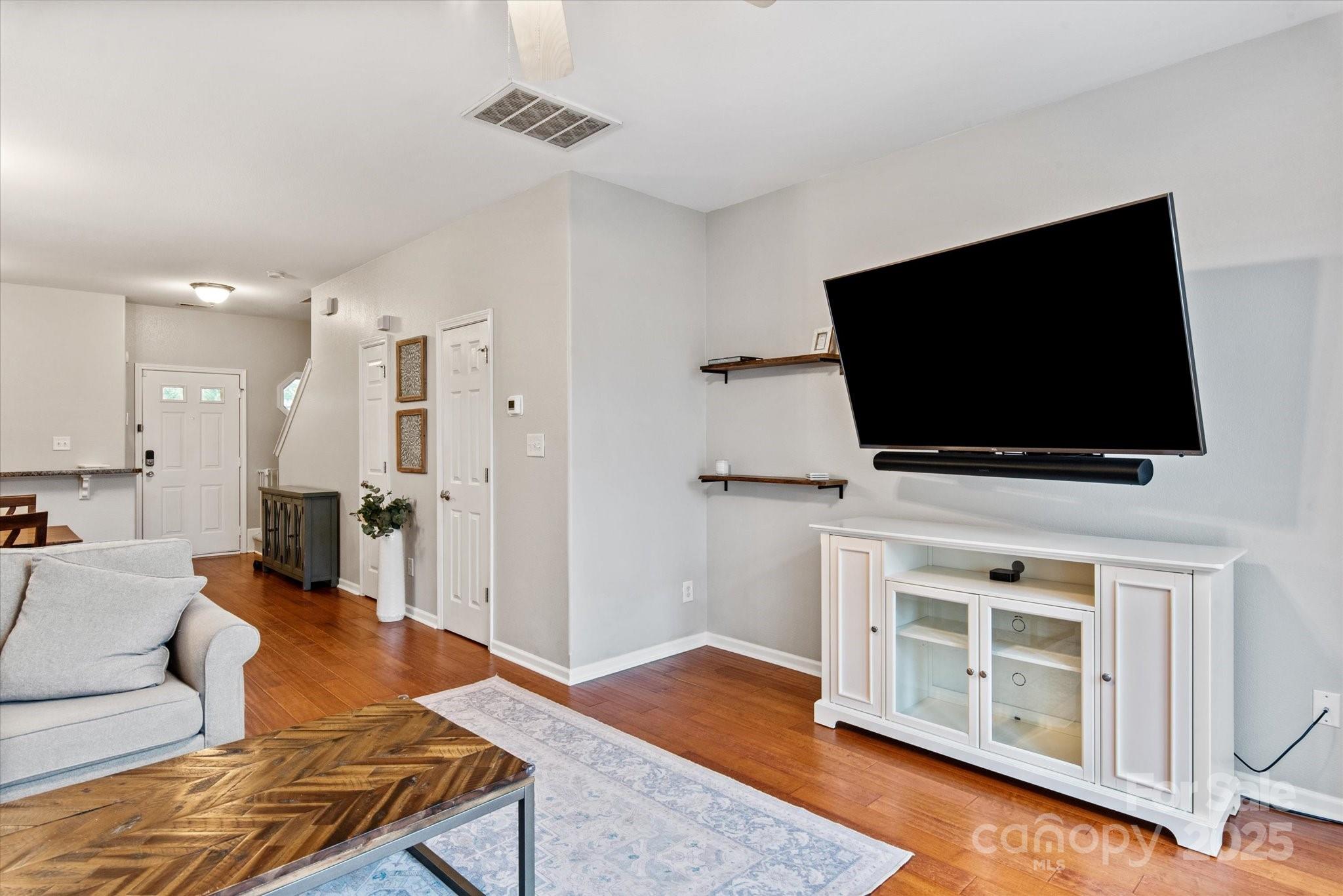 1518 Sylvia Court
