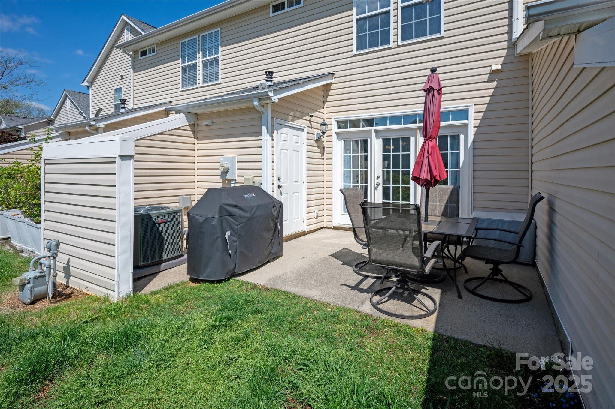 1518 Sylvia Court