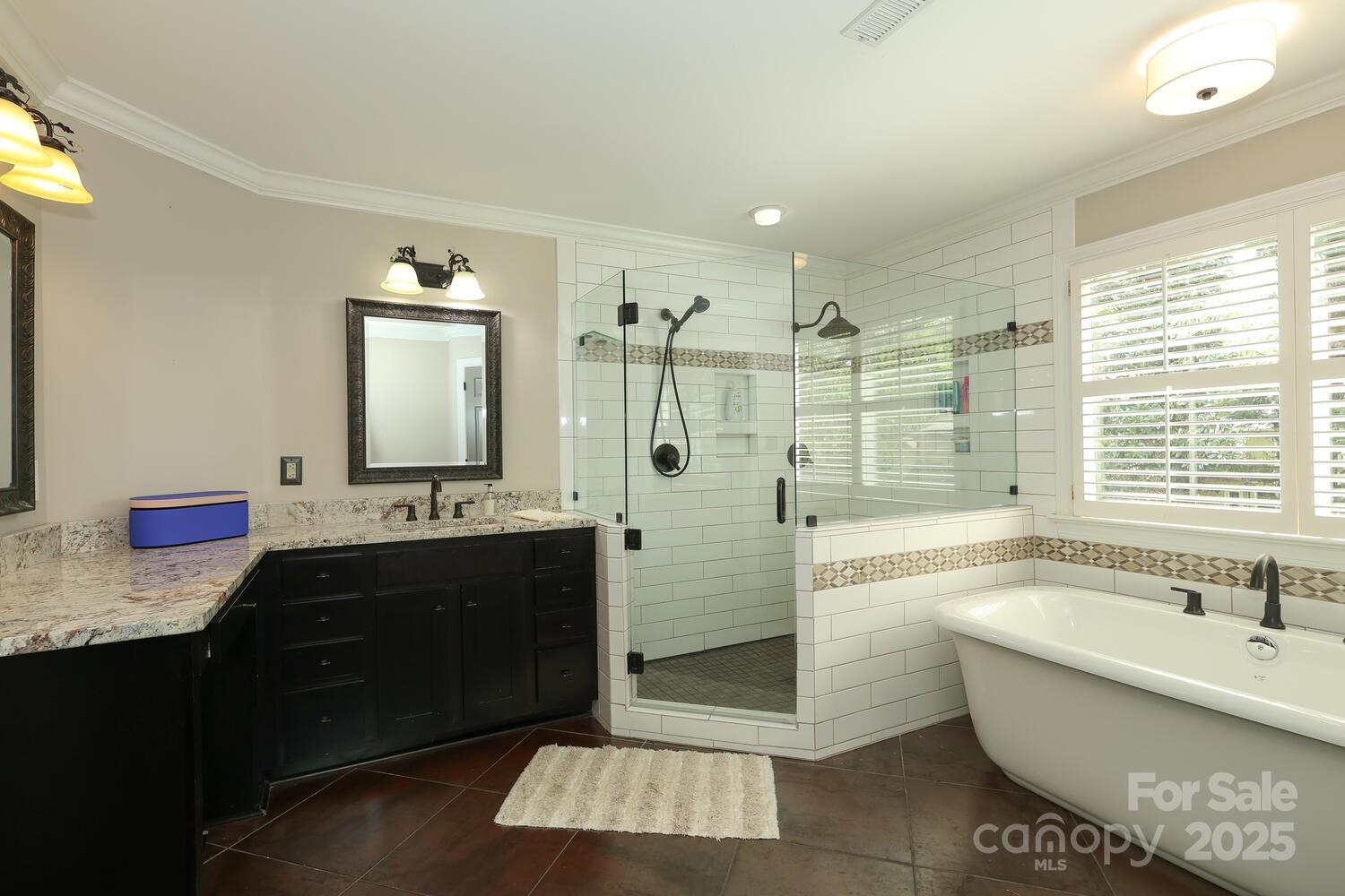 6910 Green Turtle Drive