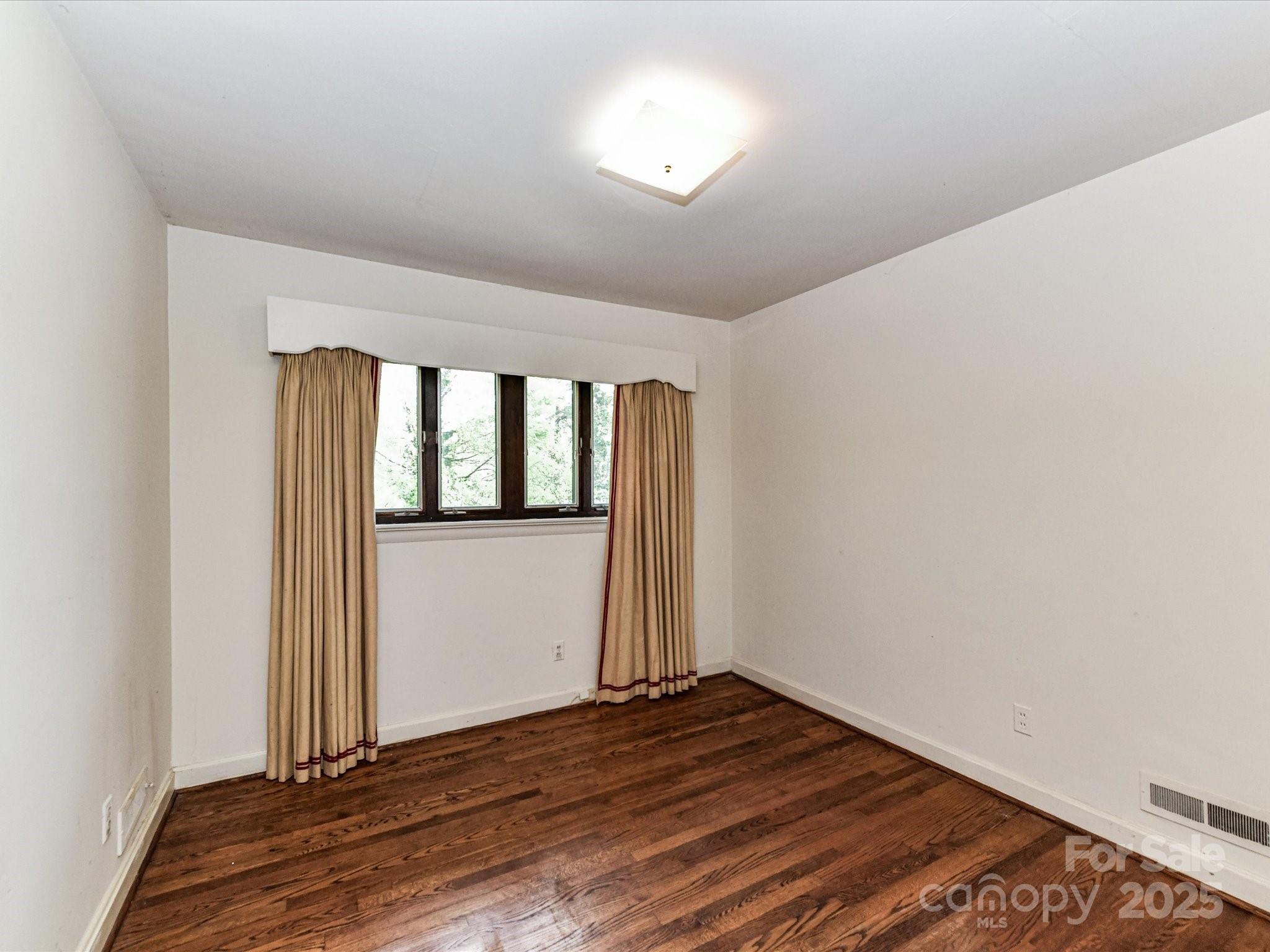 225 Enwood Drive
