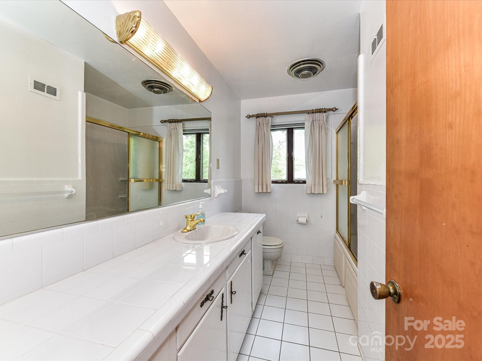 225 Enwood Drive