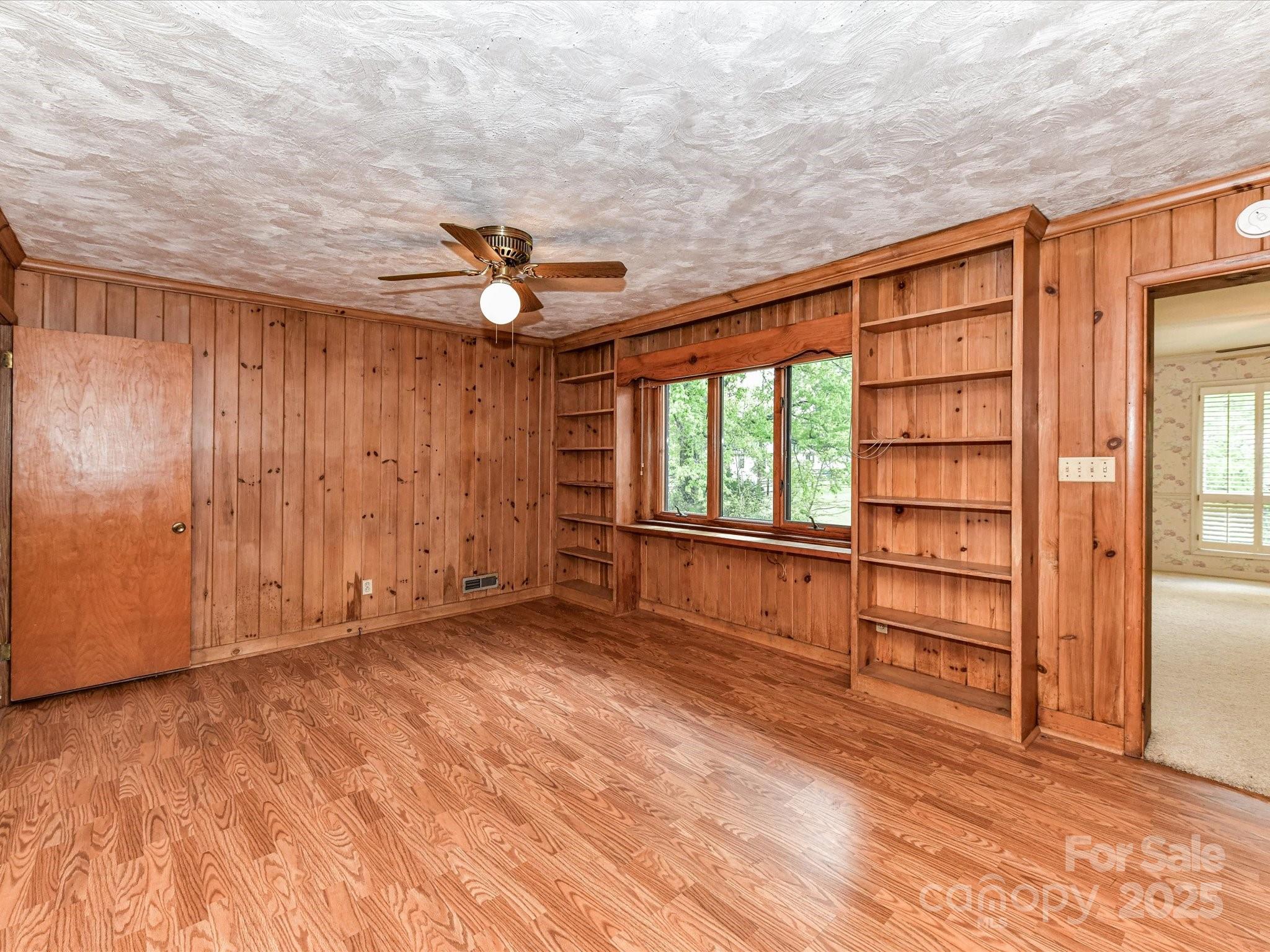 225 Enwood Drive
