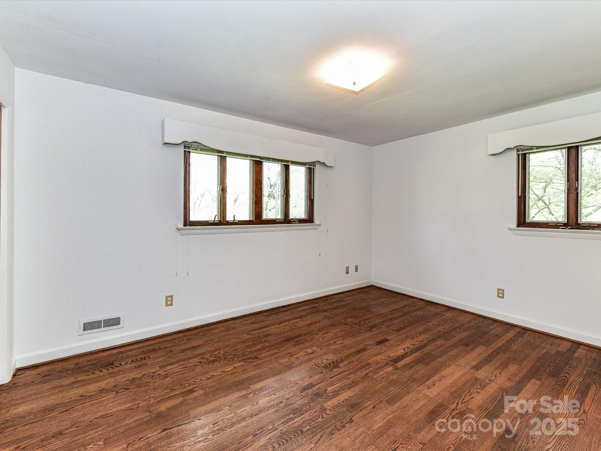 225 Enwood Drive