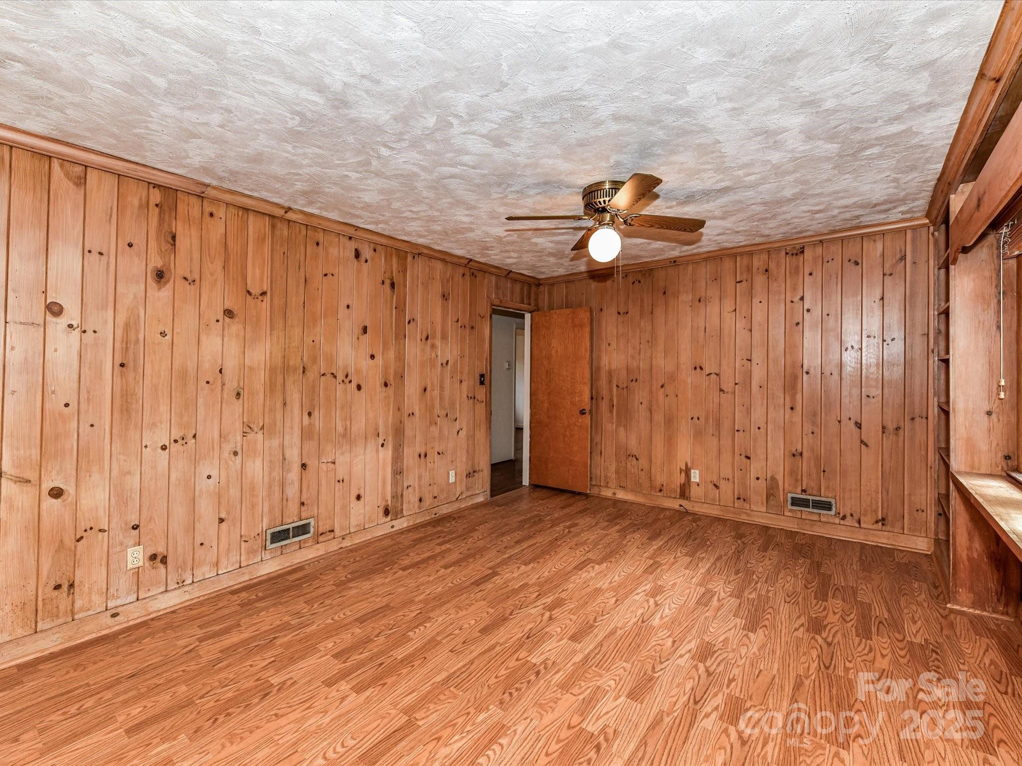 225 Enwood Drive