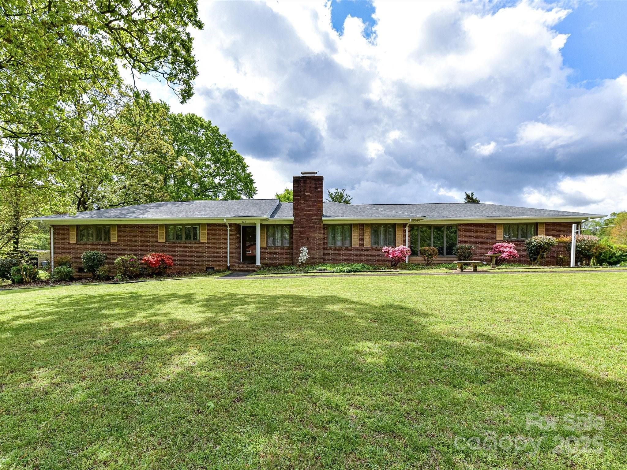 225 Enwood Drive