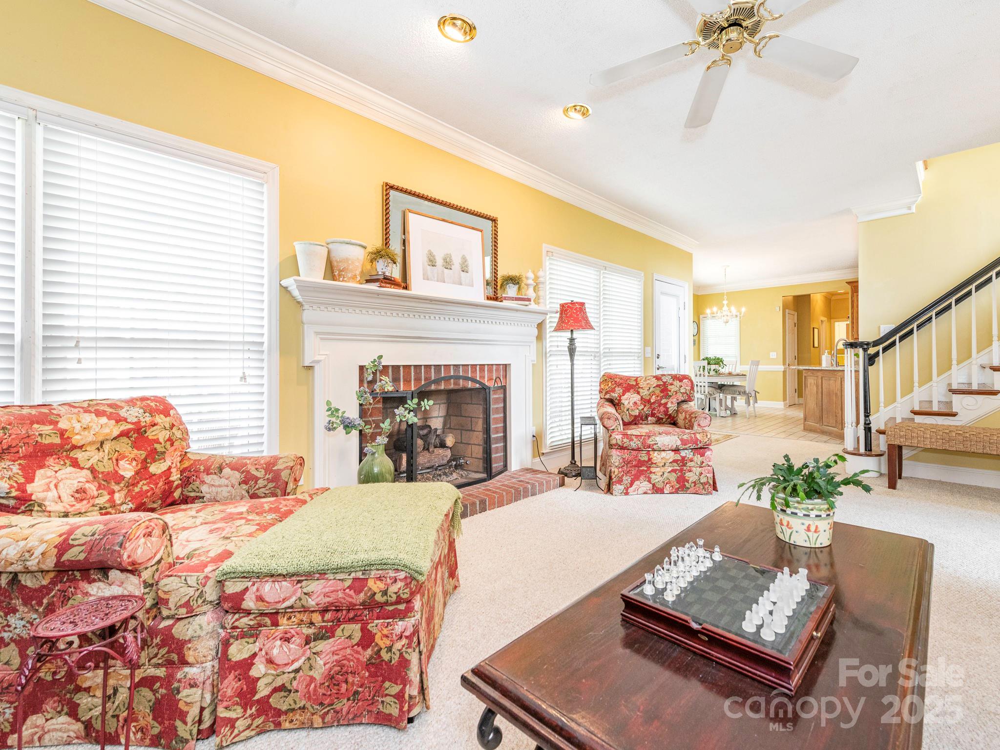 126 Pointer Court SE