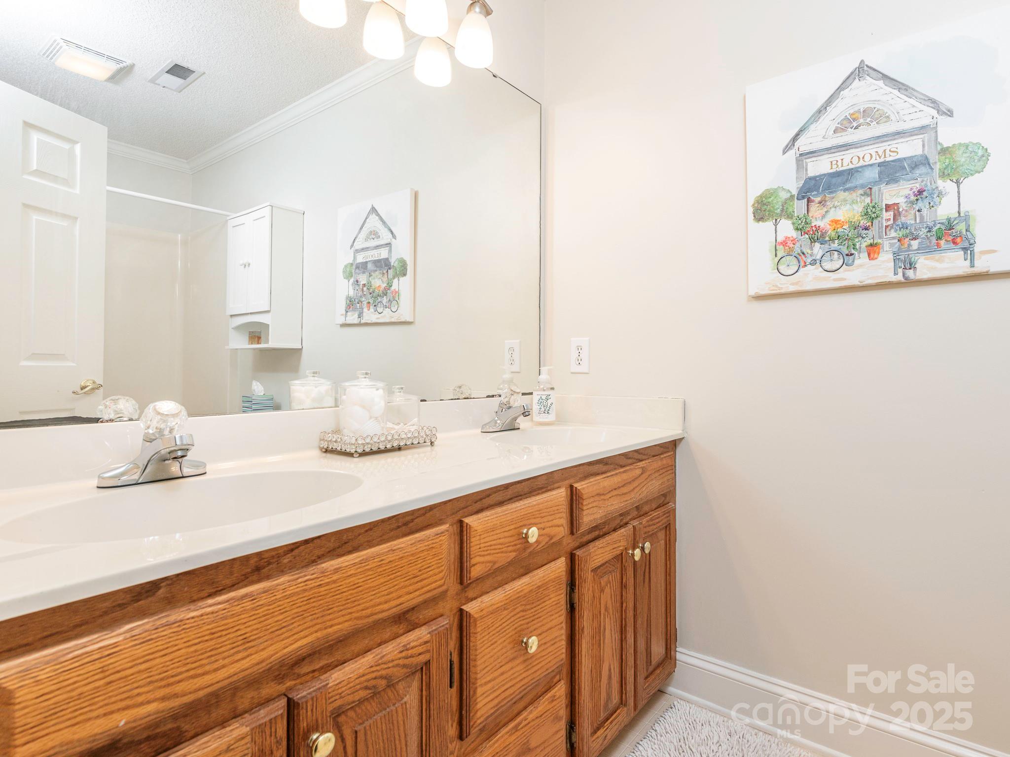 126 Pointer Court SE