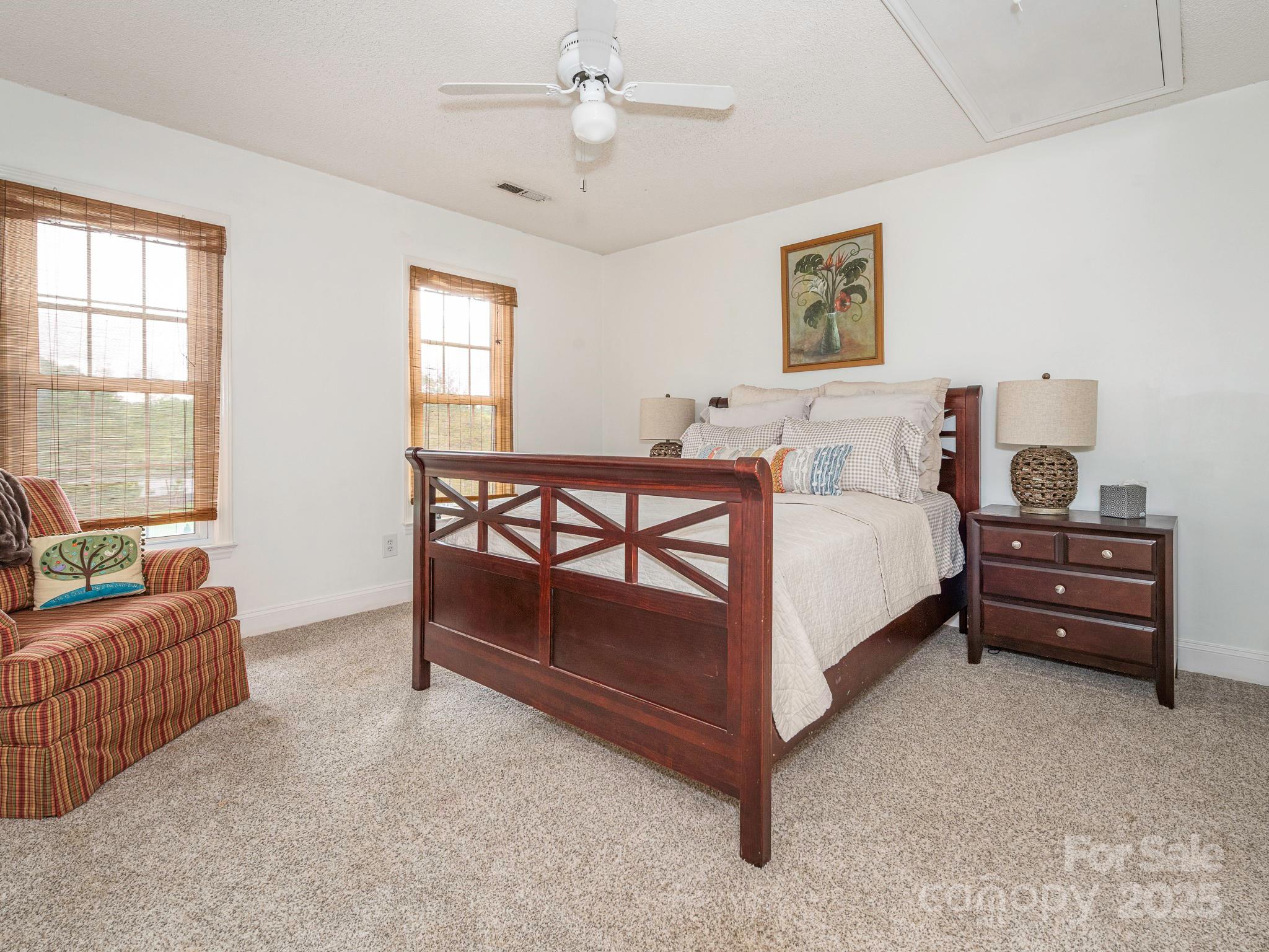 126 Pointer Court SE