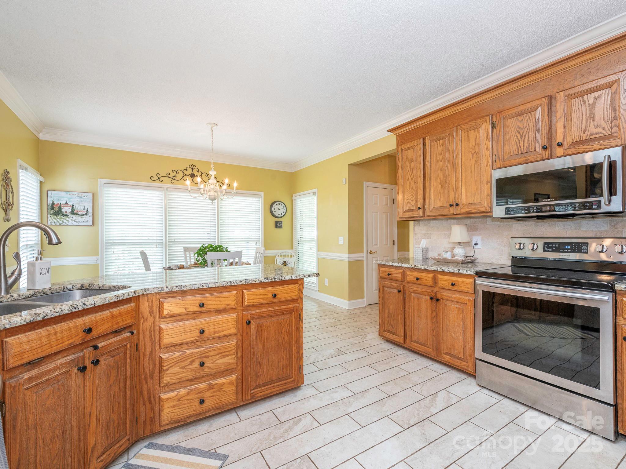 126 Pointer Court SE