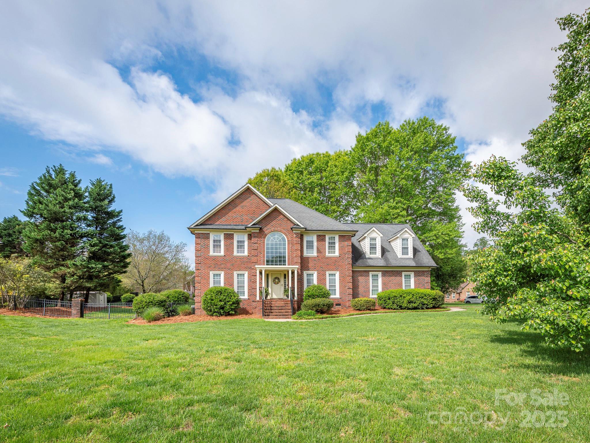 126 Pointer Court SE