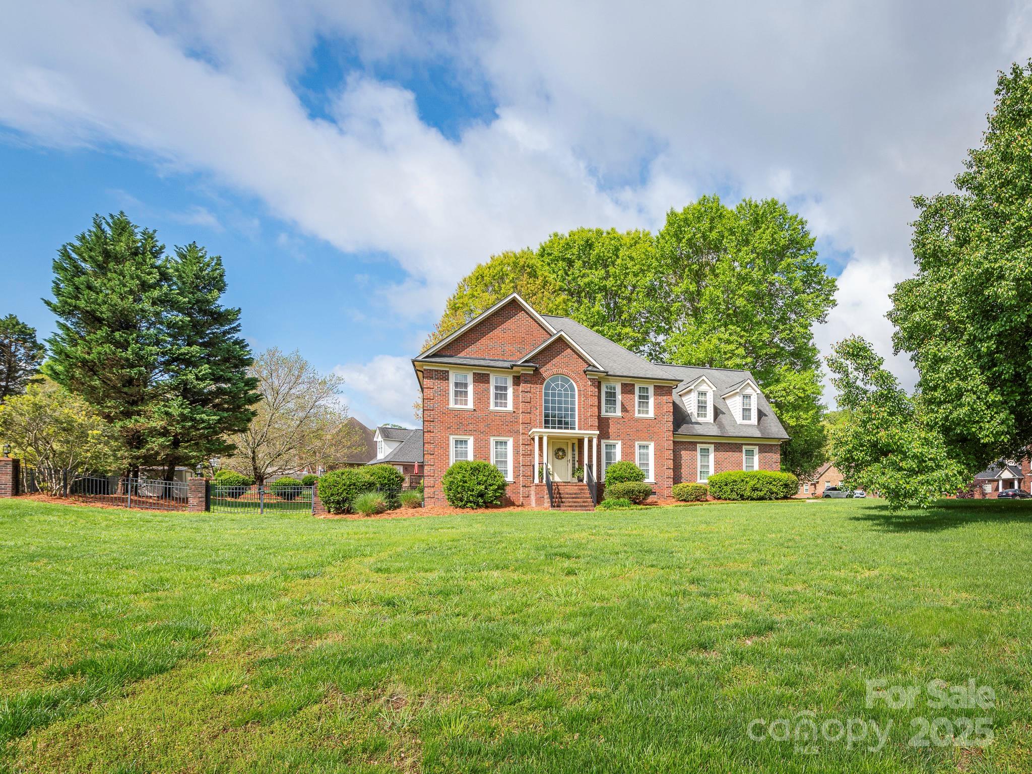 126 Pointer Court SE