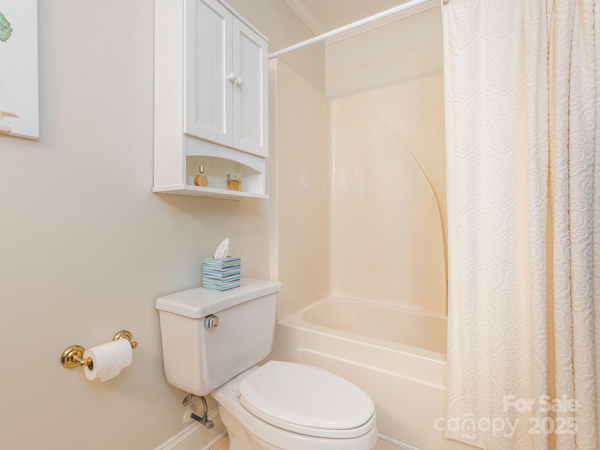 126 Pointer Court SE
