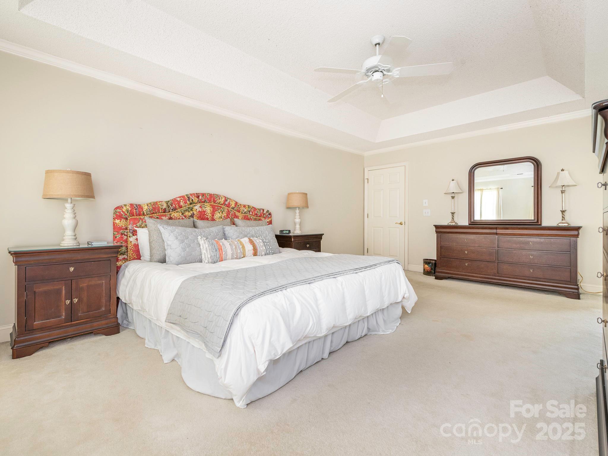 126 Pointer Court SE