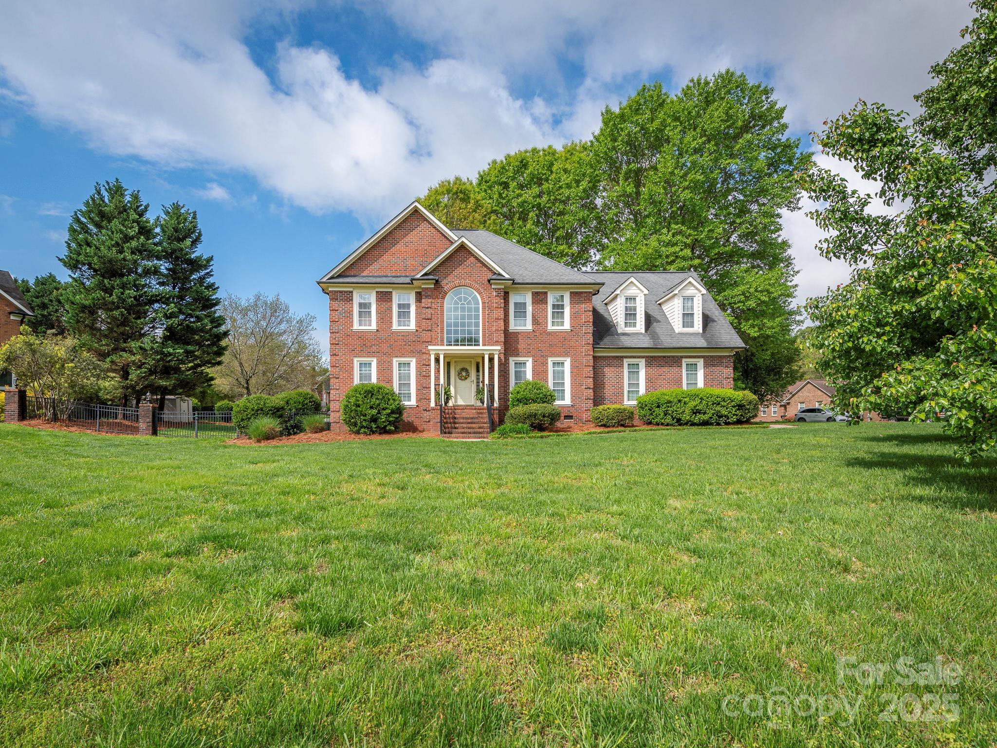 126 Pointer Court SE