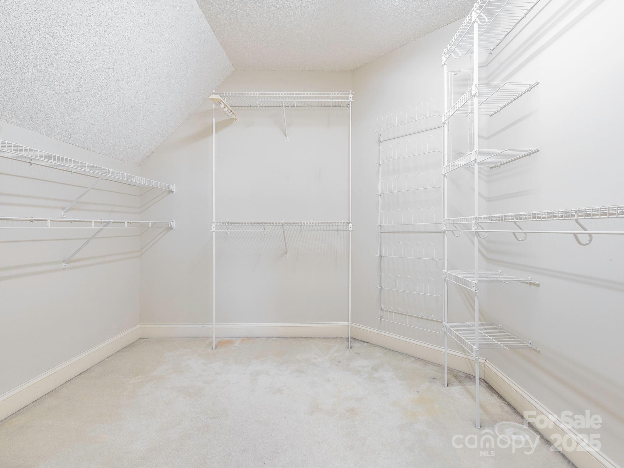 126 Pointer Court SE