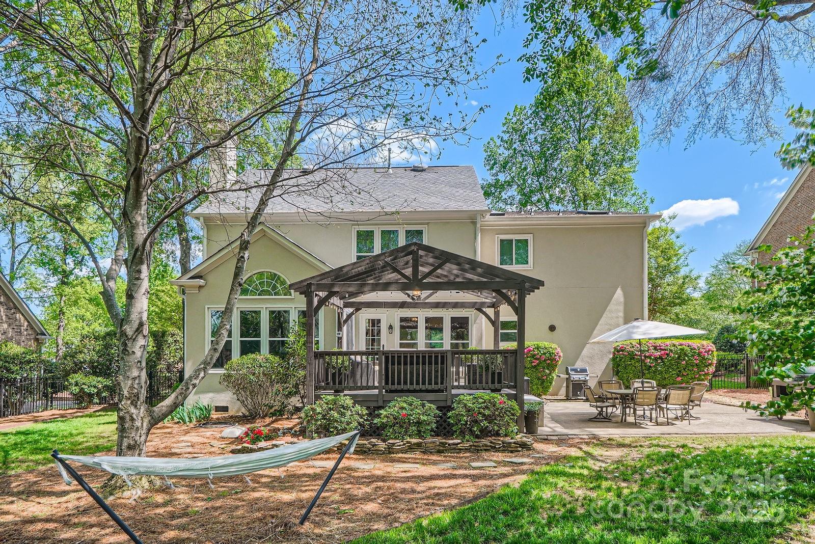 7316 Versailles Lane