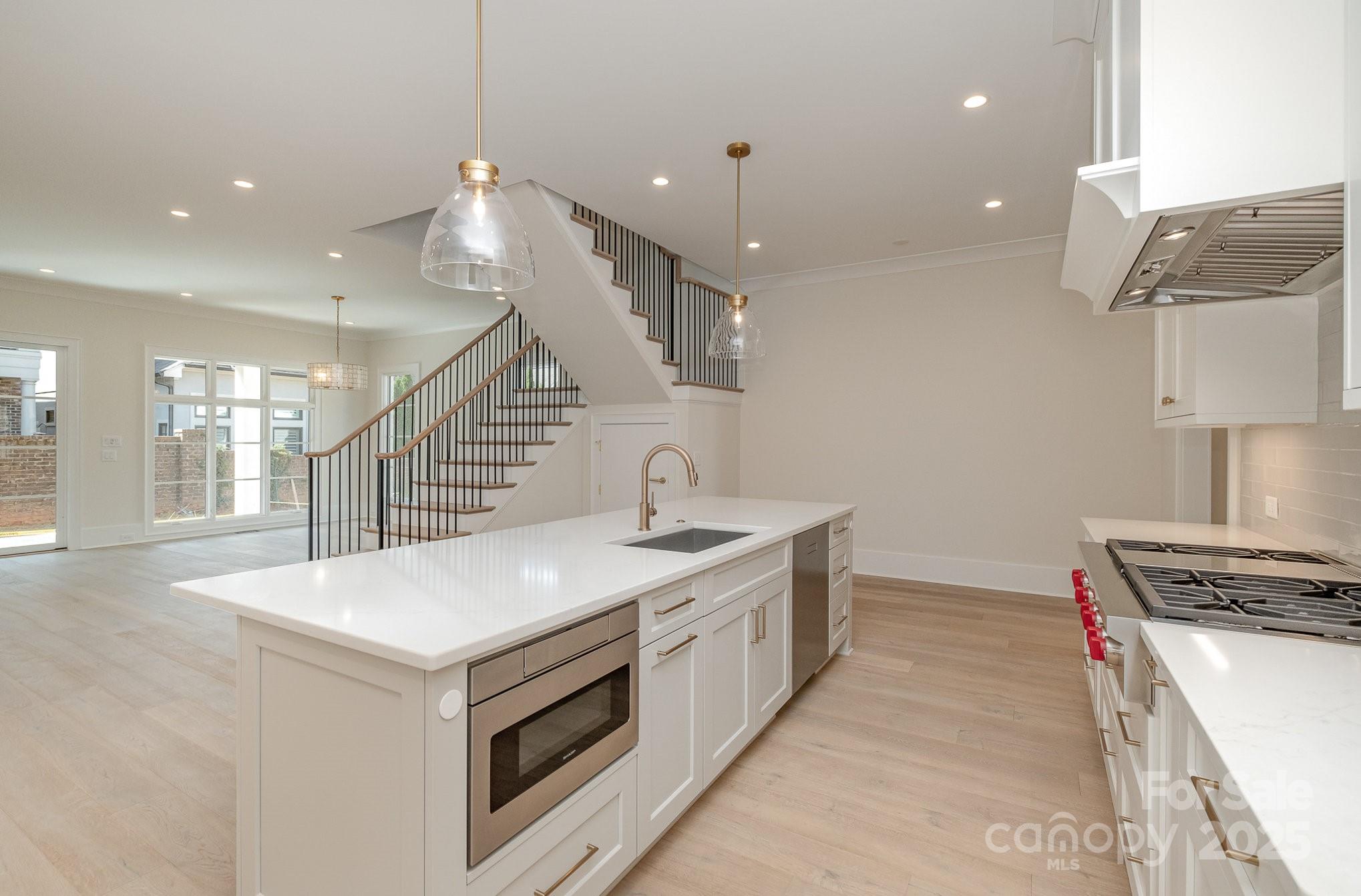 2926 Sharon View Road Unit: A
