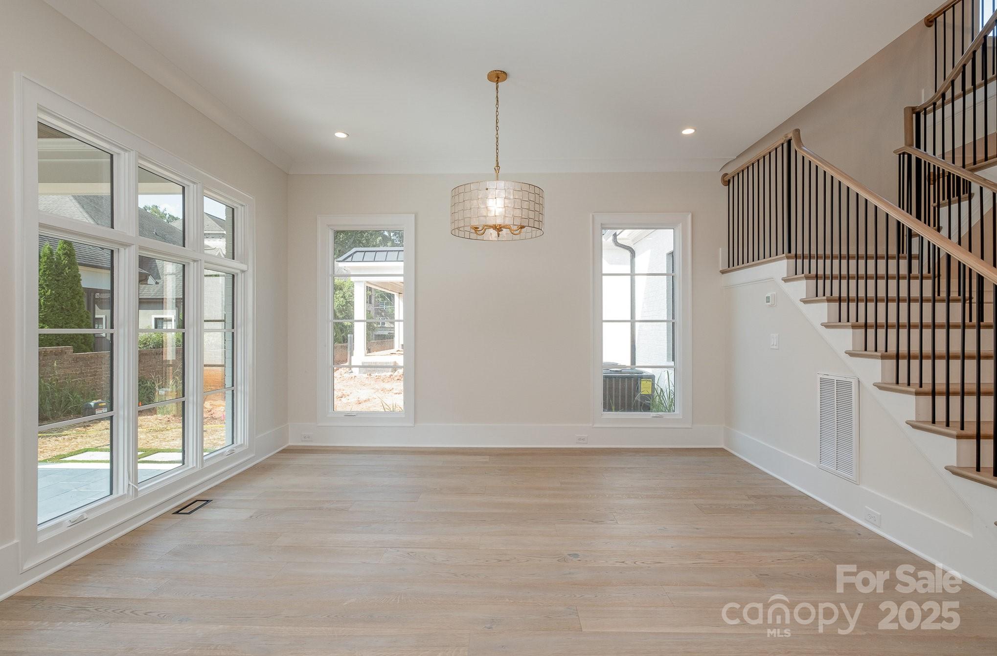 2926 Sharon View Road Unit: A